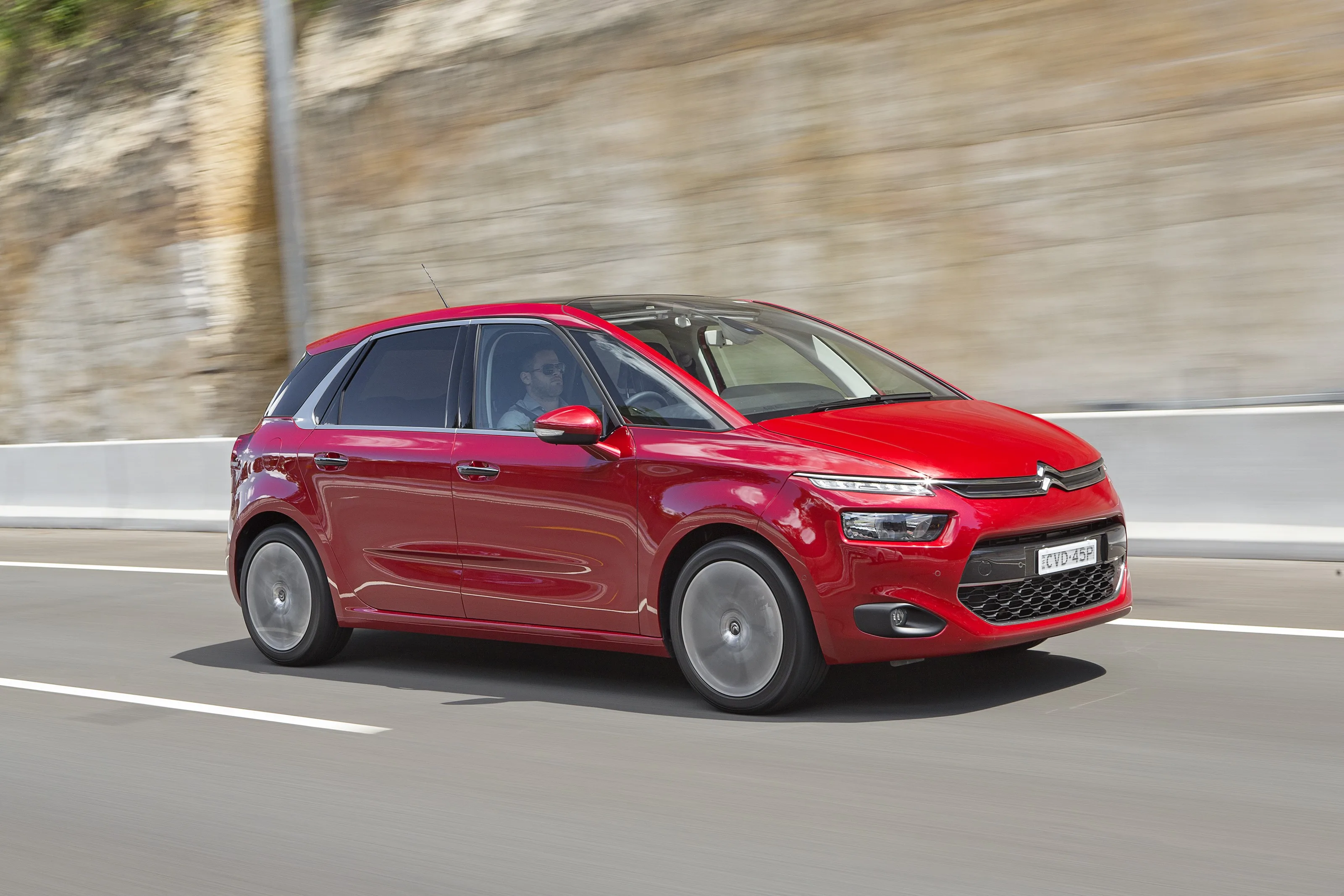 CITROEN-C4-Picasso-4838_54.jpg