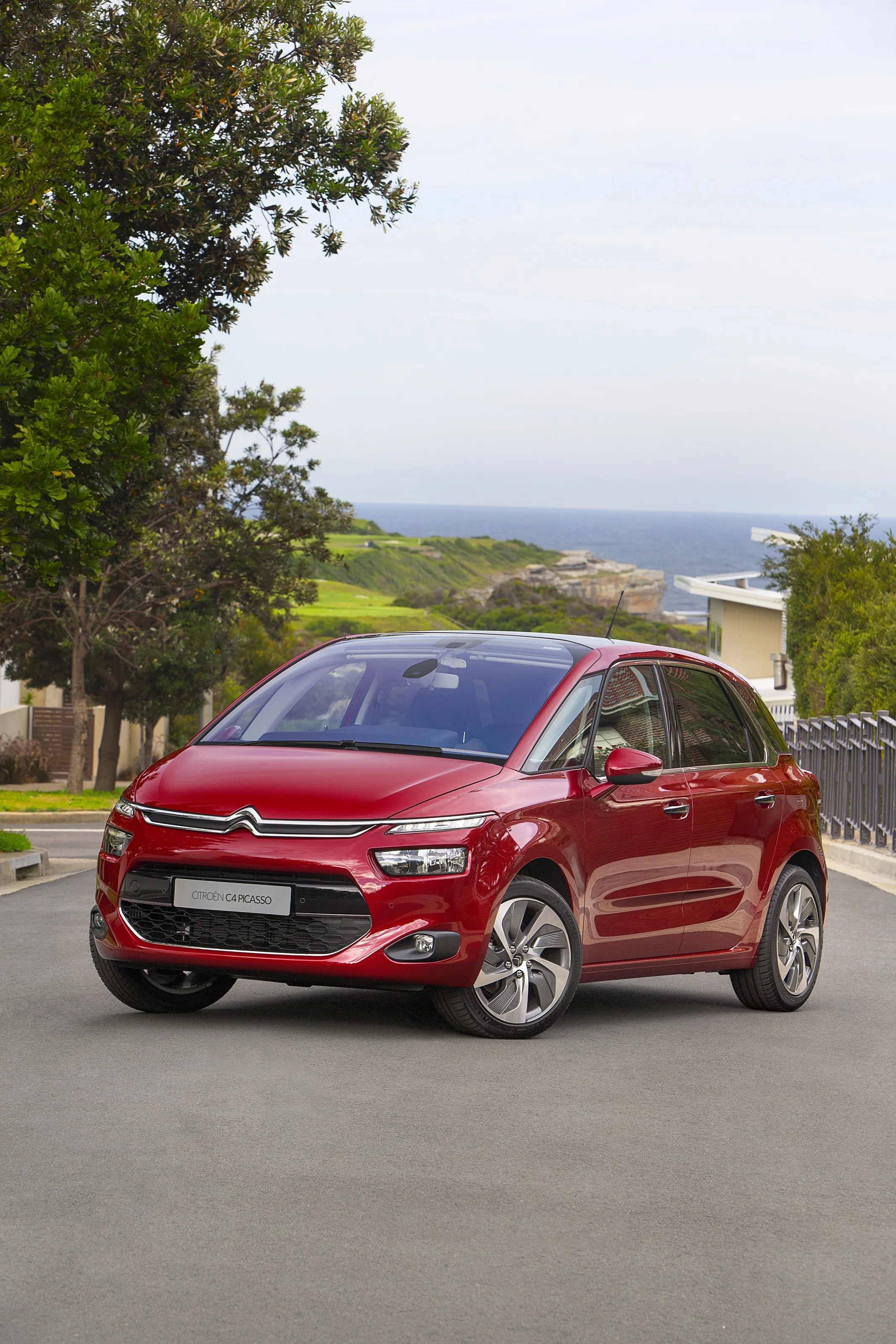 CITROEN-C4-Picasso-4838_58.jpg