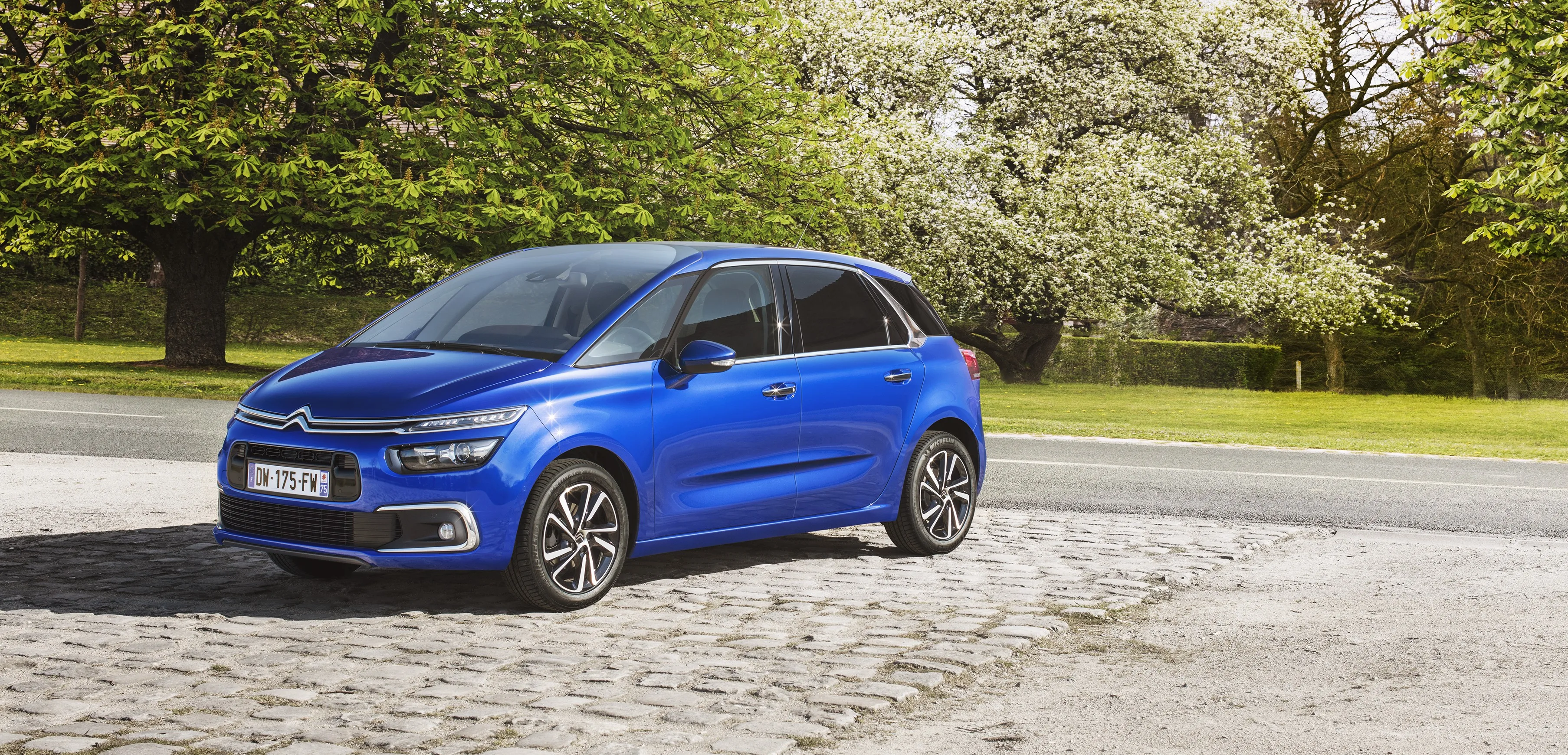 CITROEN-C4-Picasso-5755_11.jpeg