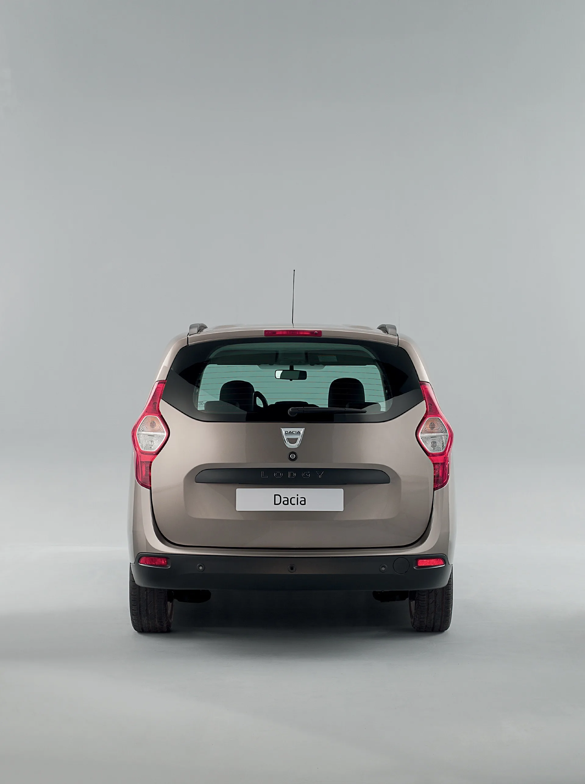 DACIA-Lodgy-4550_44.jpg