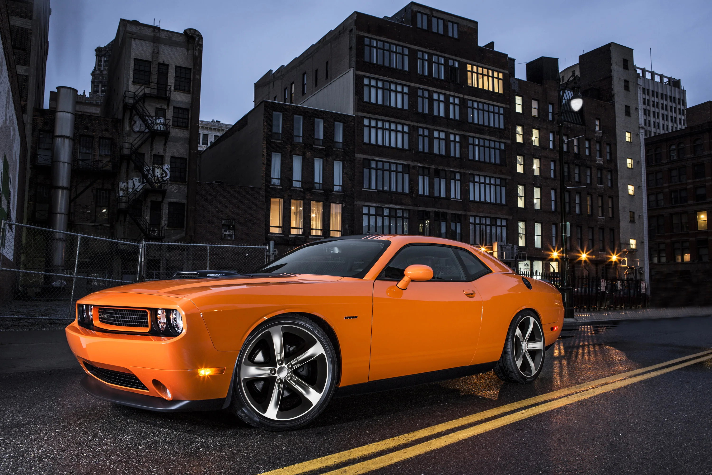 DODGE-Challenger-5192_80.jpg
