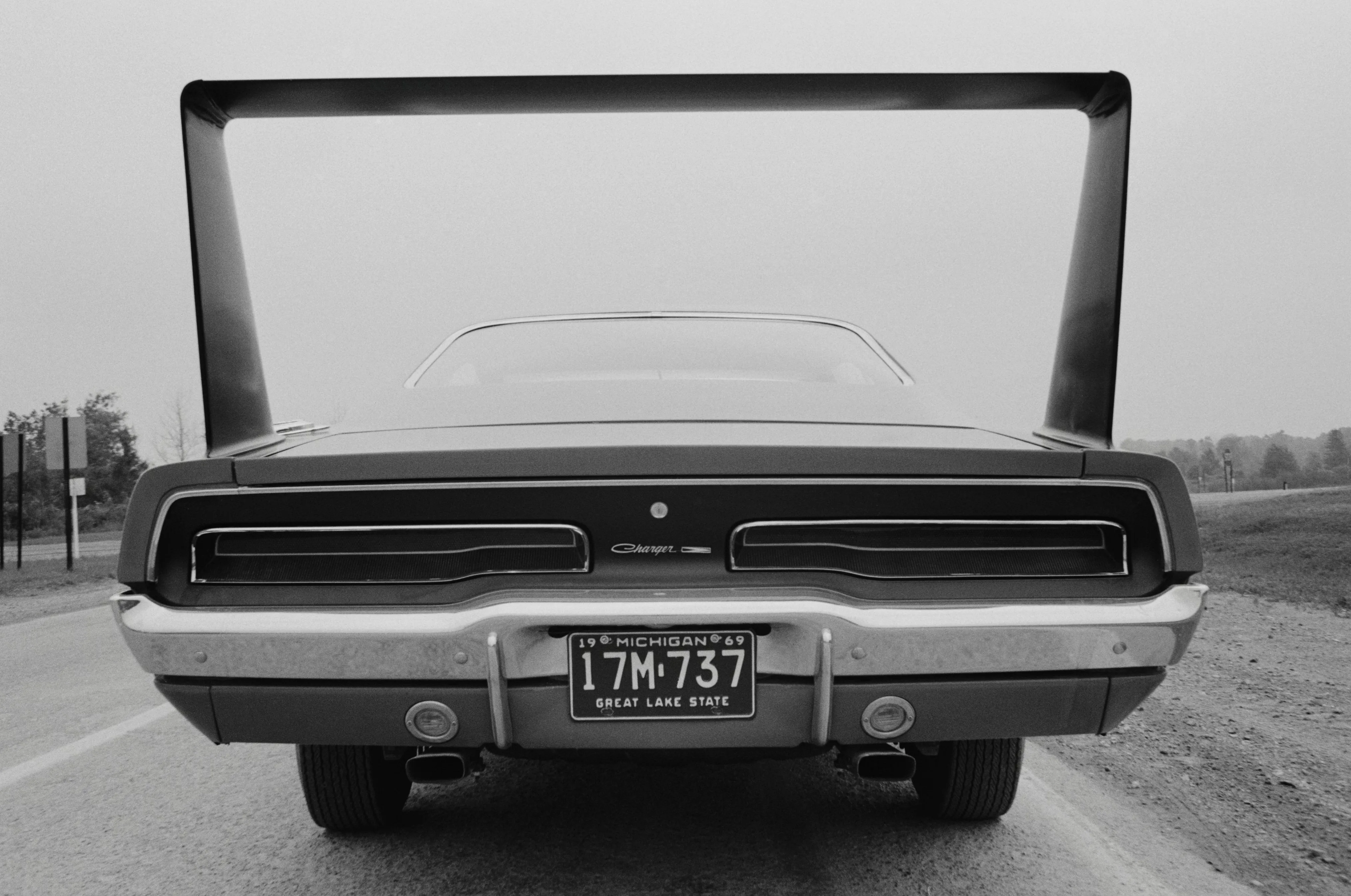 DODGE-Charger-Daytona-2254_8.jpeg