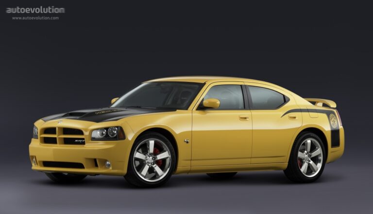 DODGE Charger SRT8 2006-2010