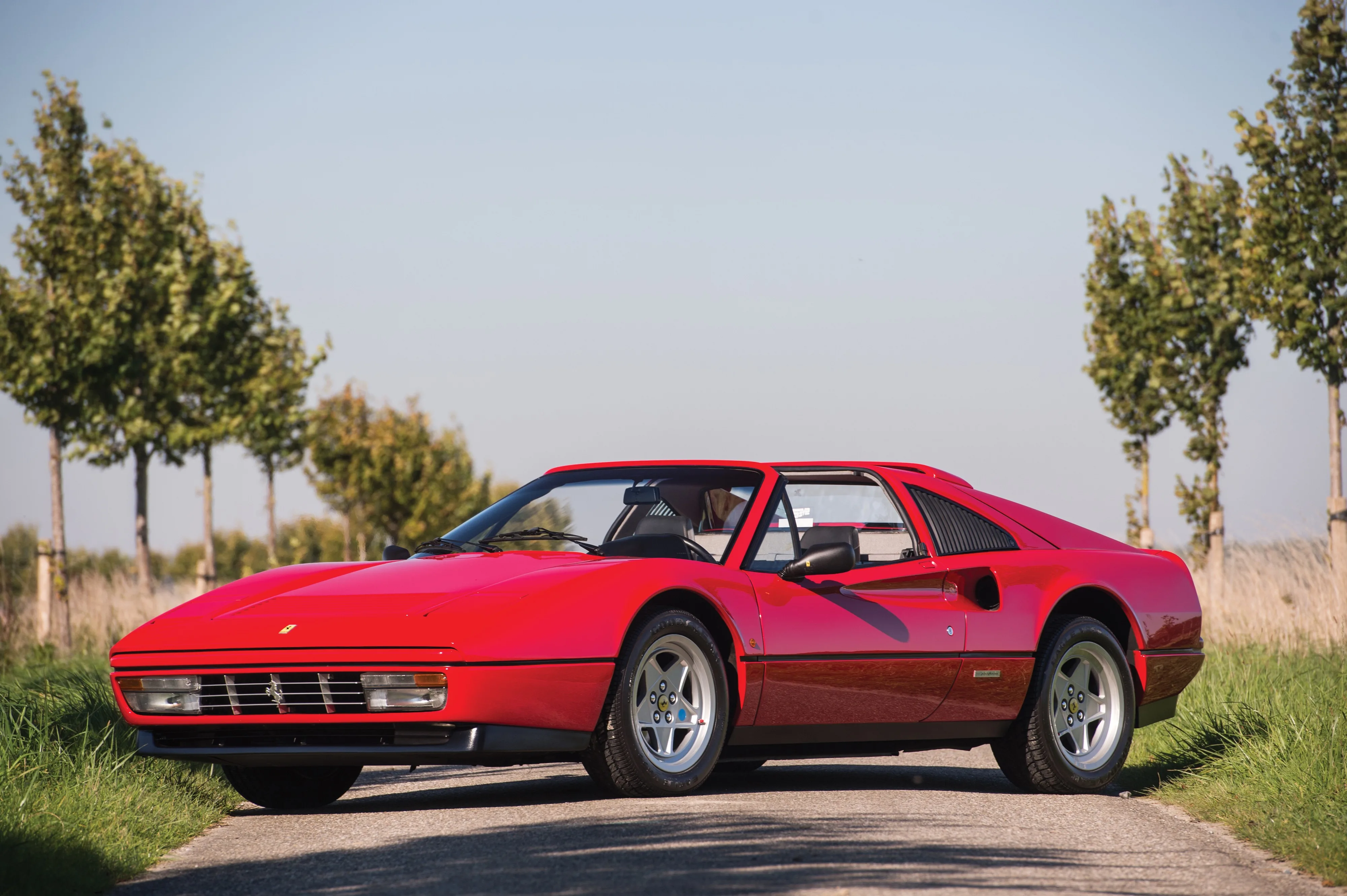 FERRARI-328-GTS-5528_63.jpeg