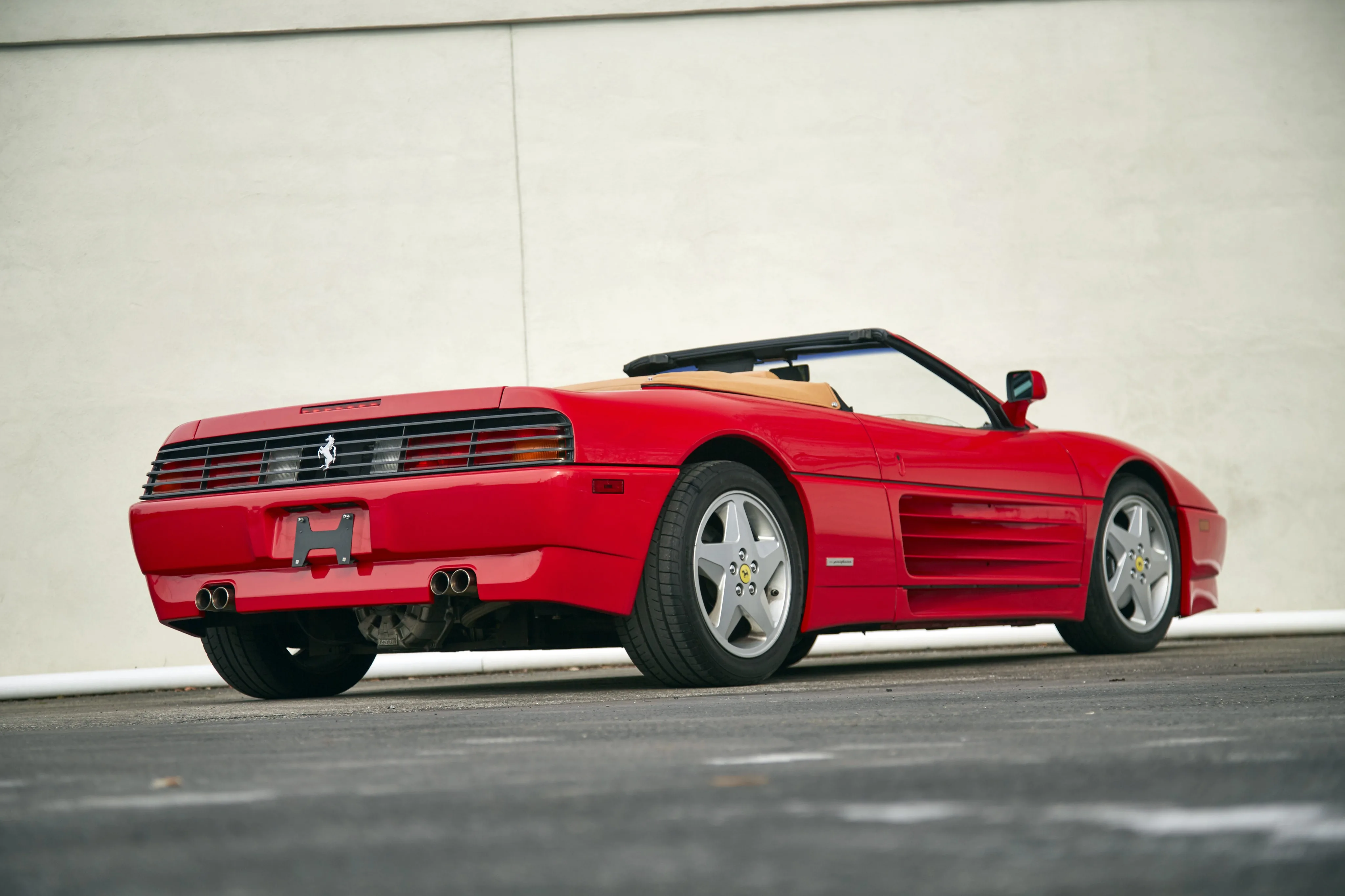 FERRARI-348-Spider-1070_23.jpeg