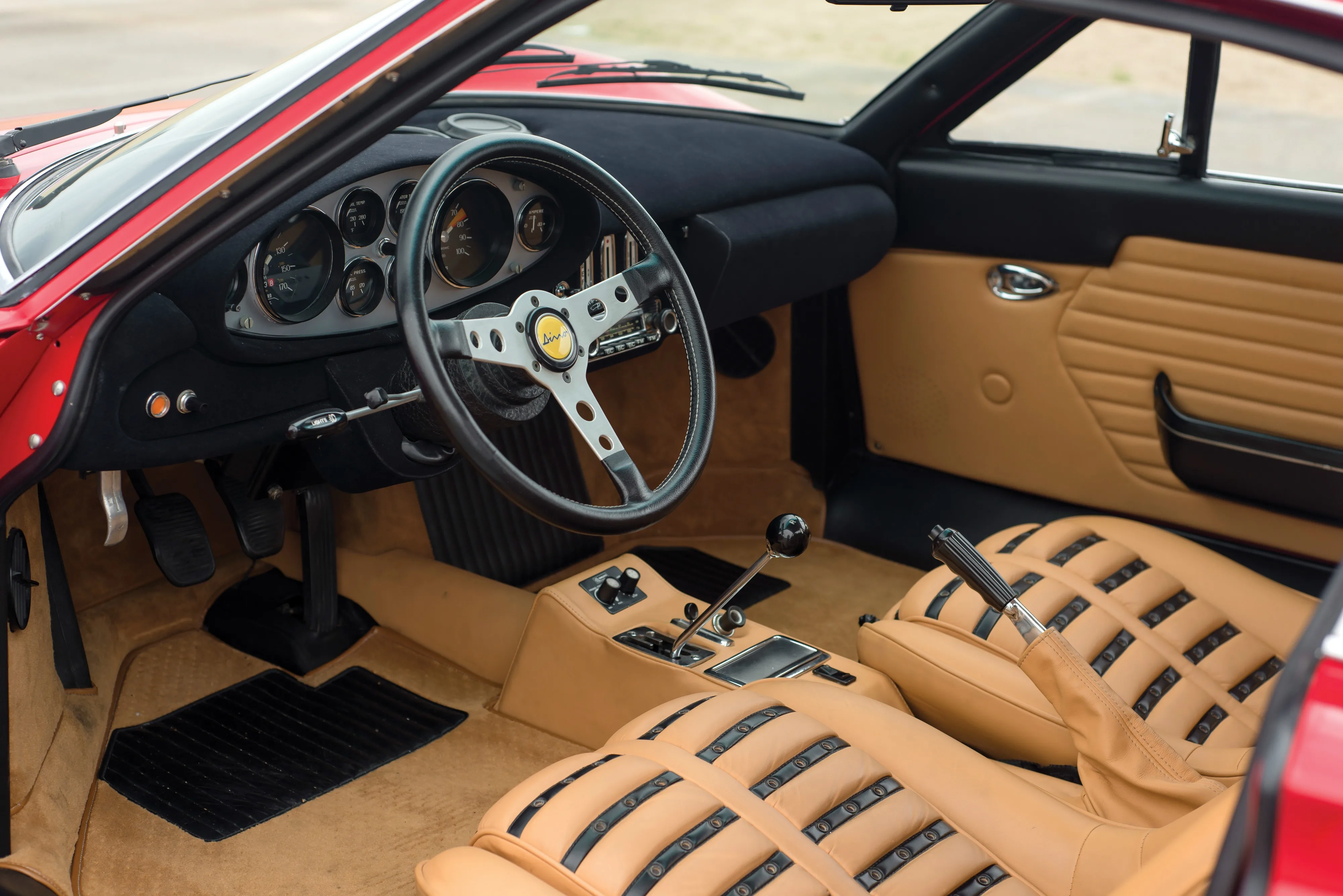 FERRARI-Dino-246-GT-1072_19.jpeg