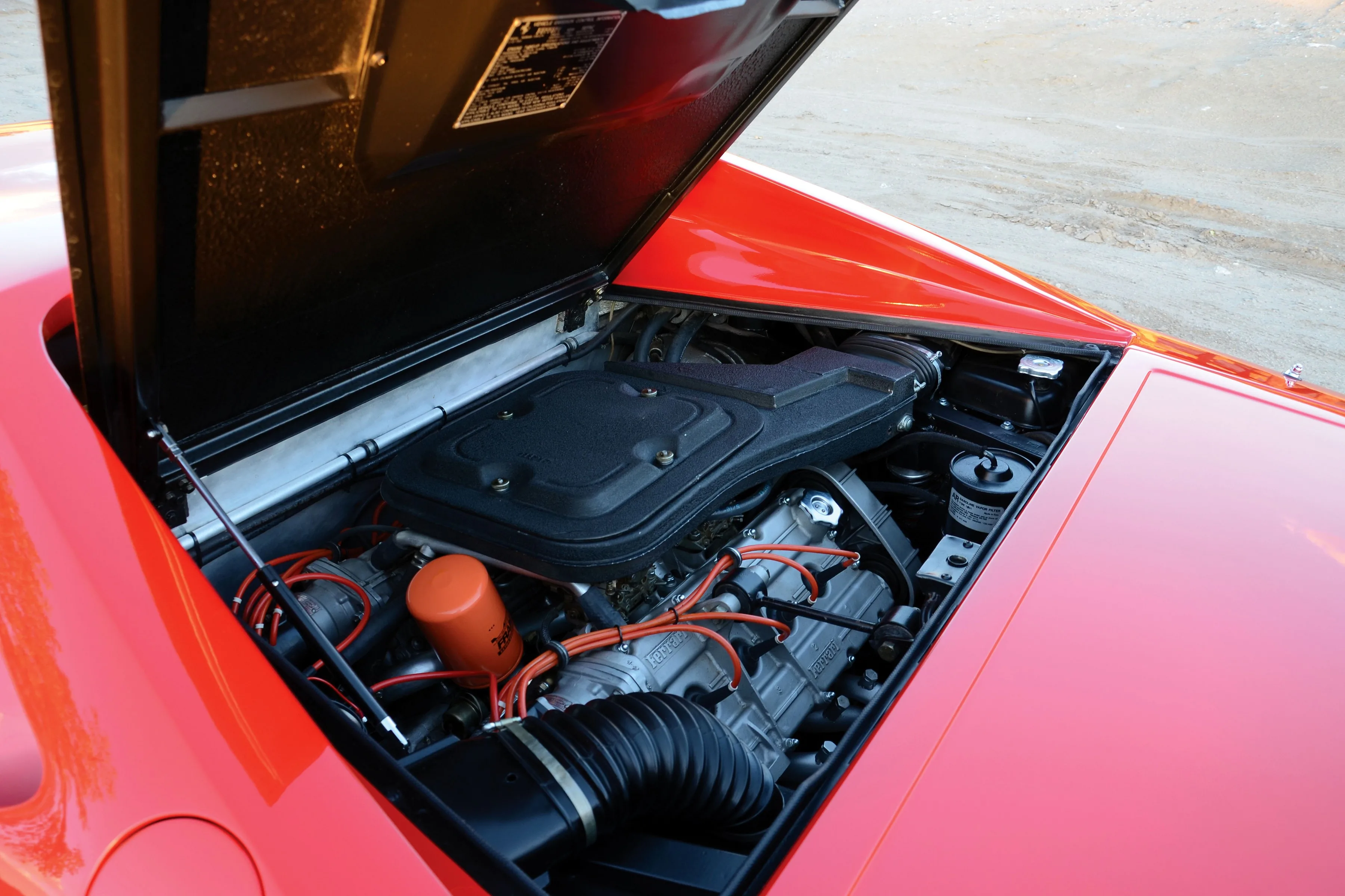 FERRARI-Dino-308-GT4-5503_6.jpeg