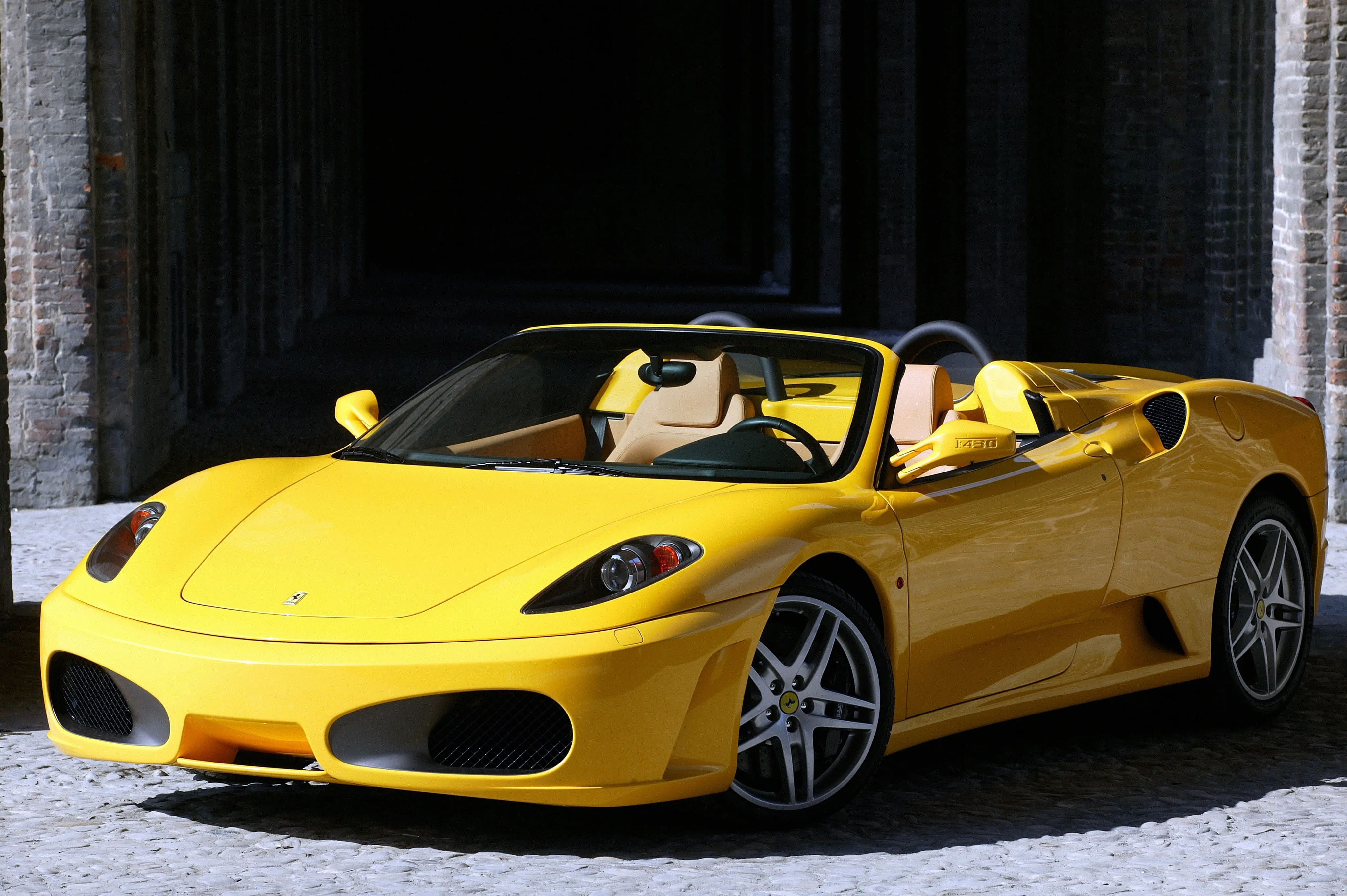 FERRARI-F430-Spider-150_55.jpeg