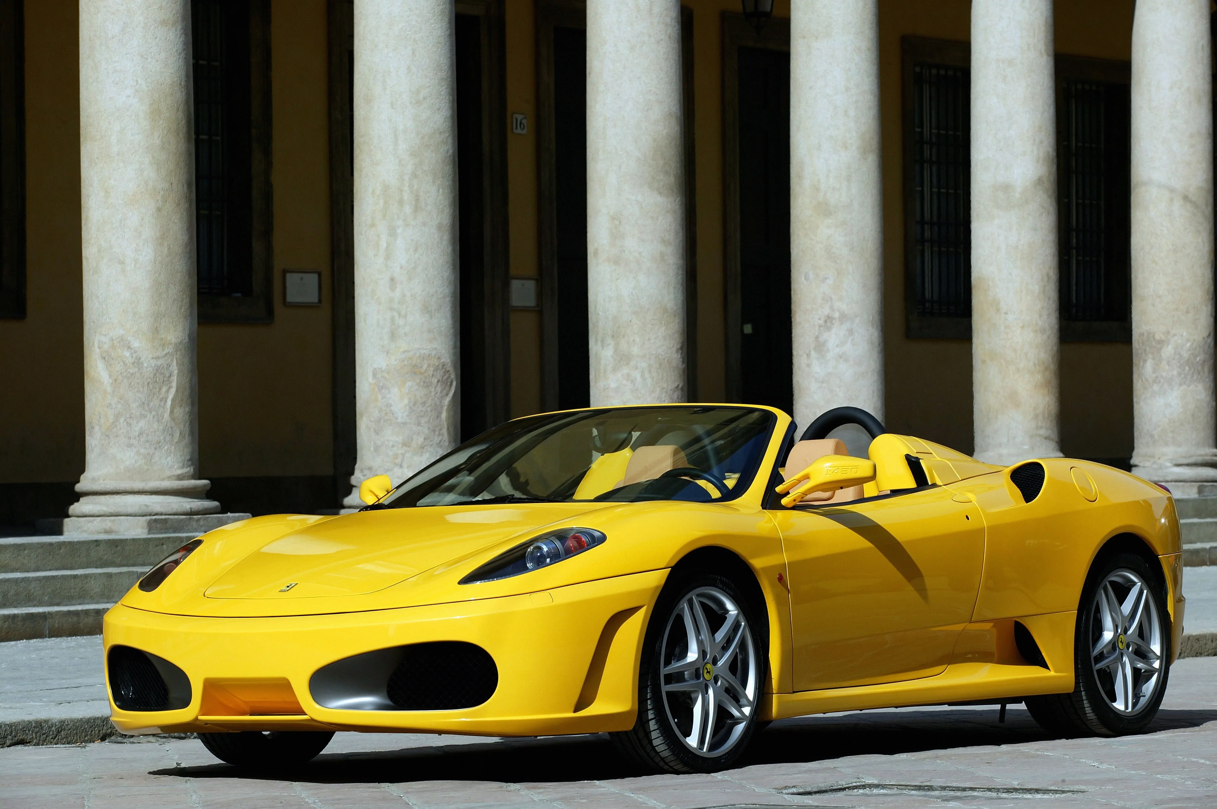 FERRARI-F430-Spider-150_58.jpeg