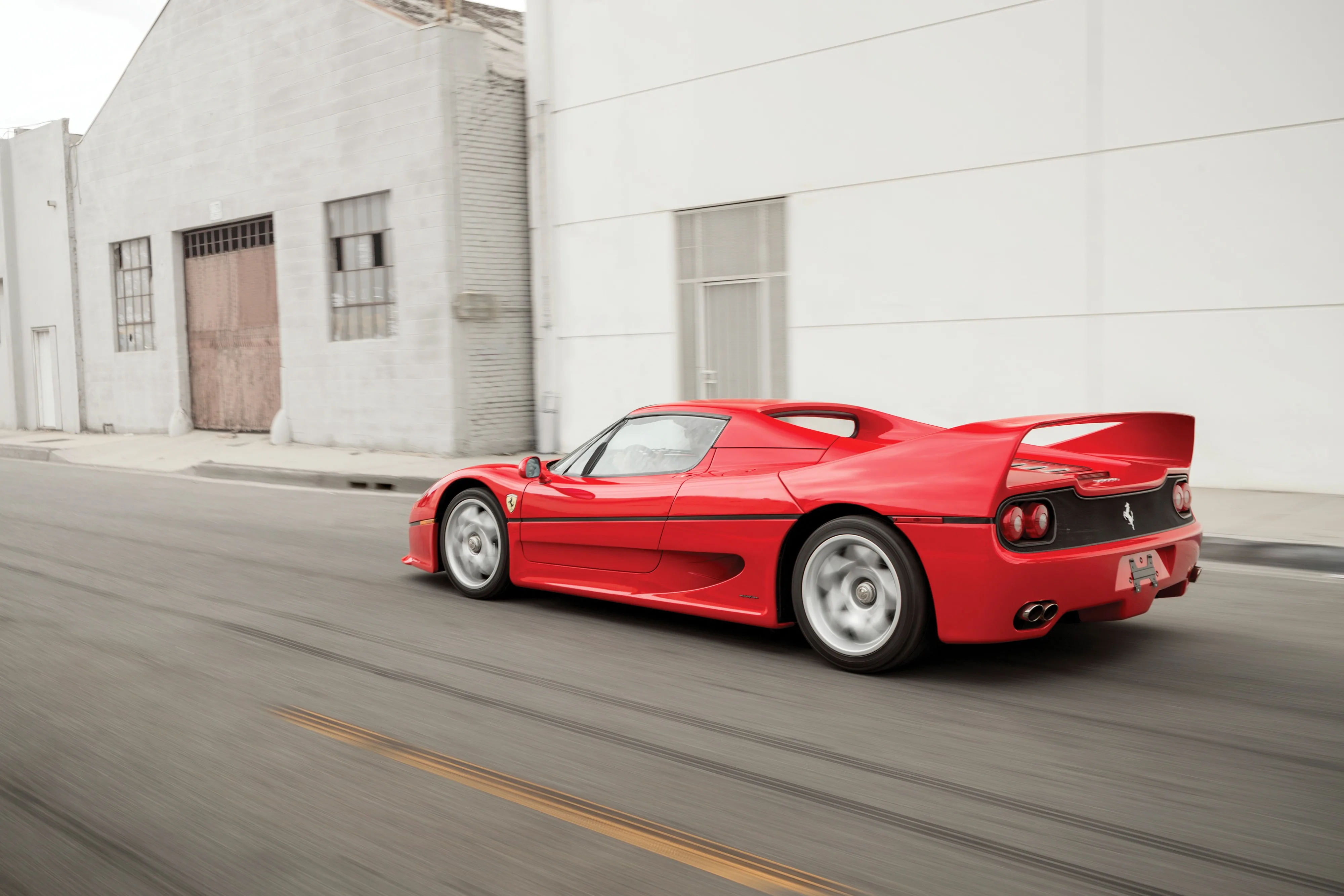 FERRARI-F50-1067_50.jpeg