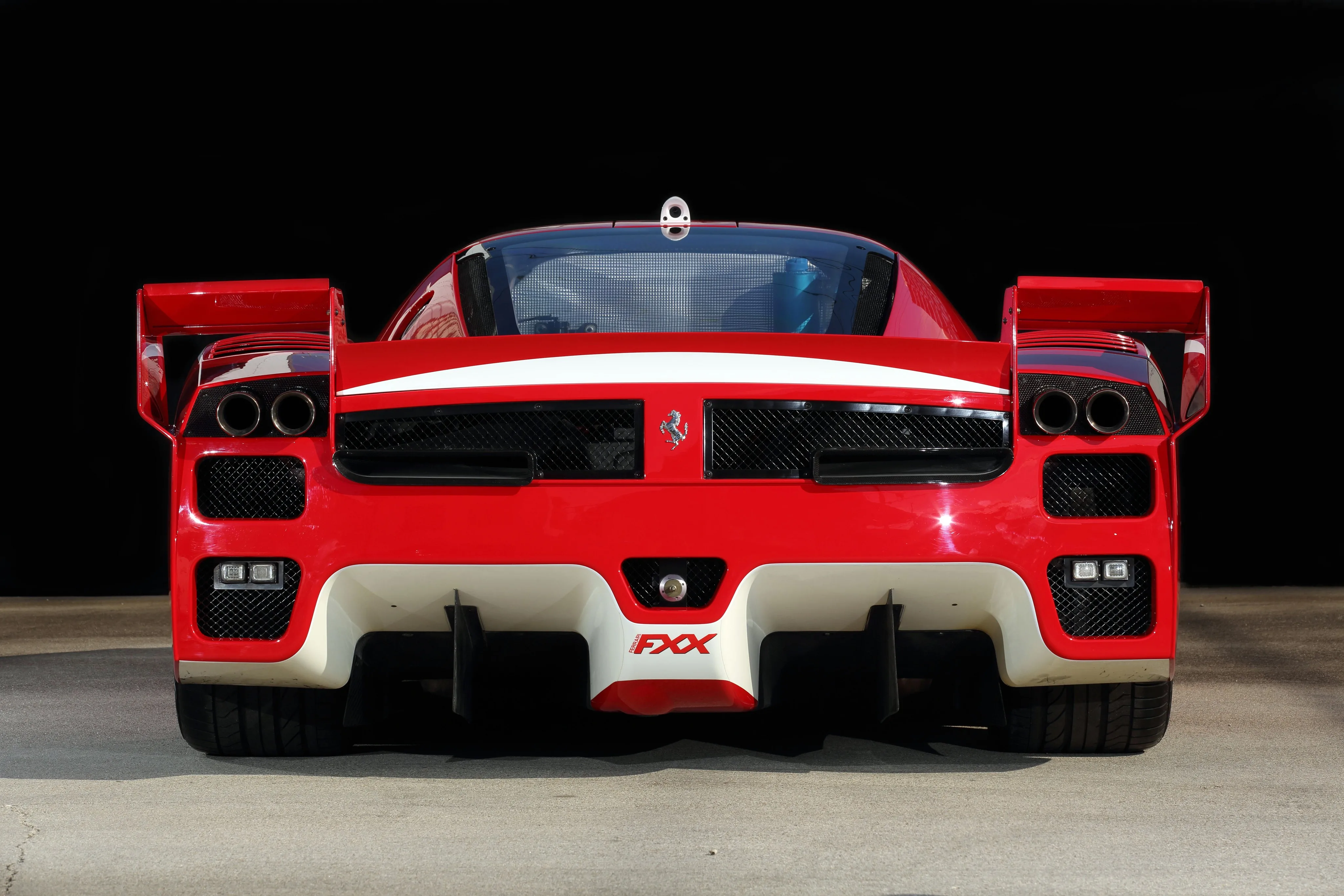 FERRARI-FXX-155_62.jpeg