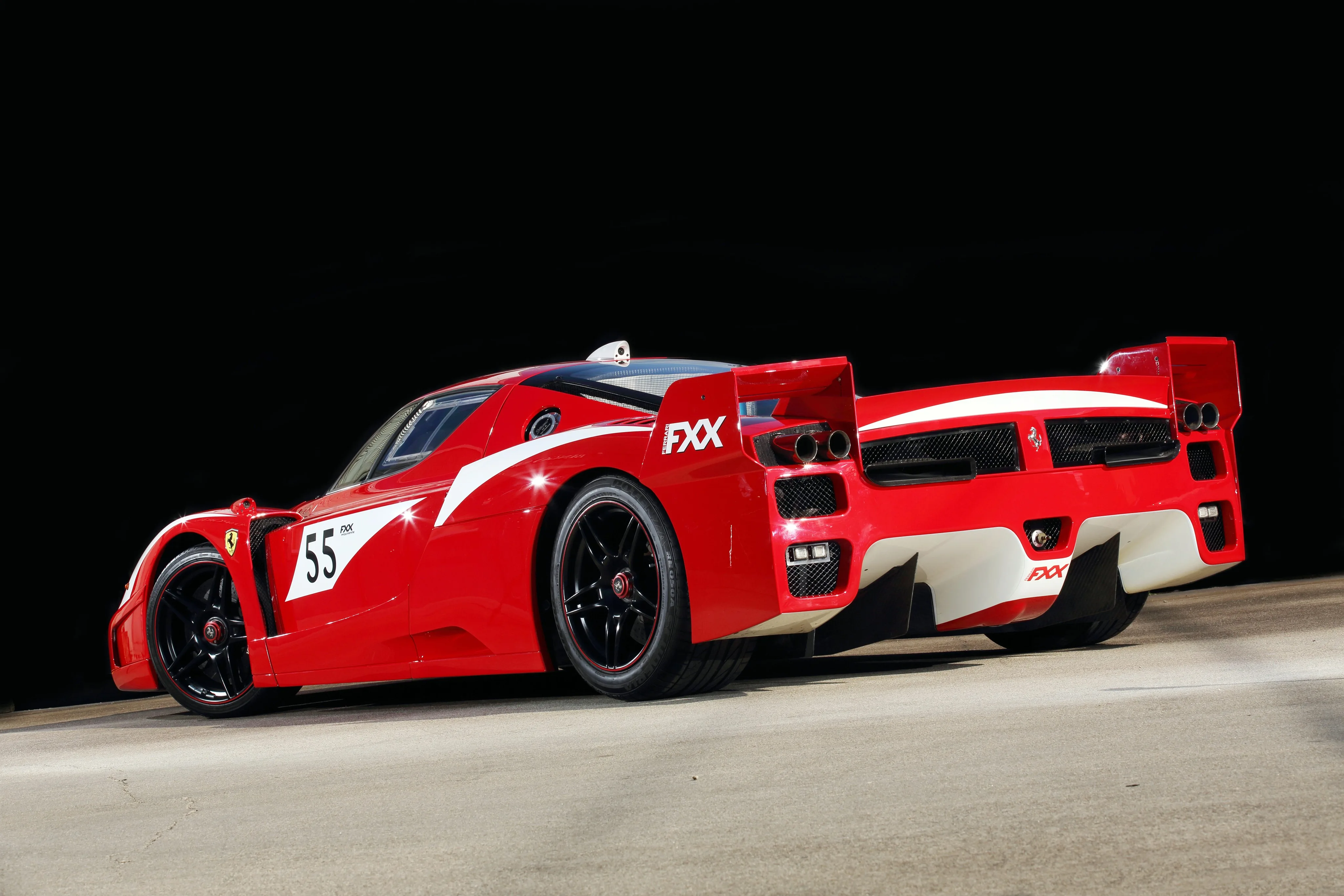 FERRARI-FXX-155_63.jpeg