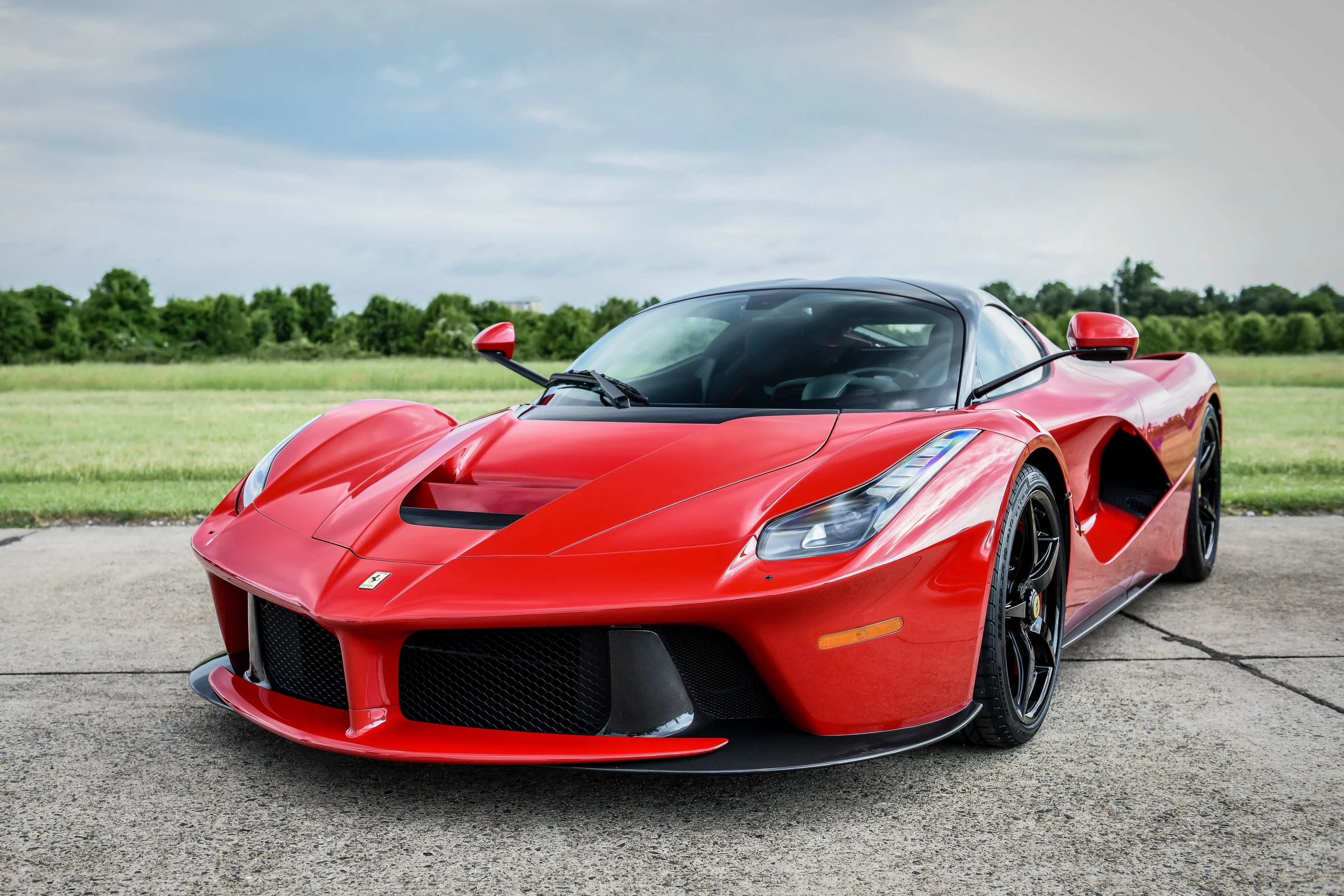 FERRARI-LaFerrari-4797_35.jpeg
