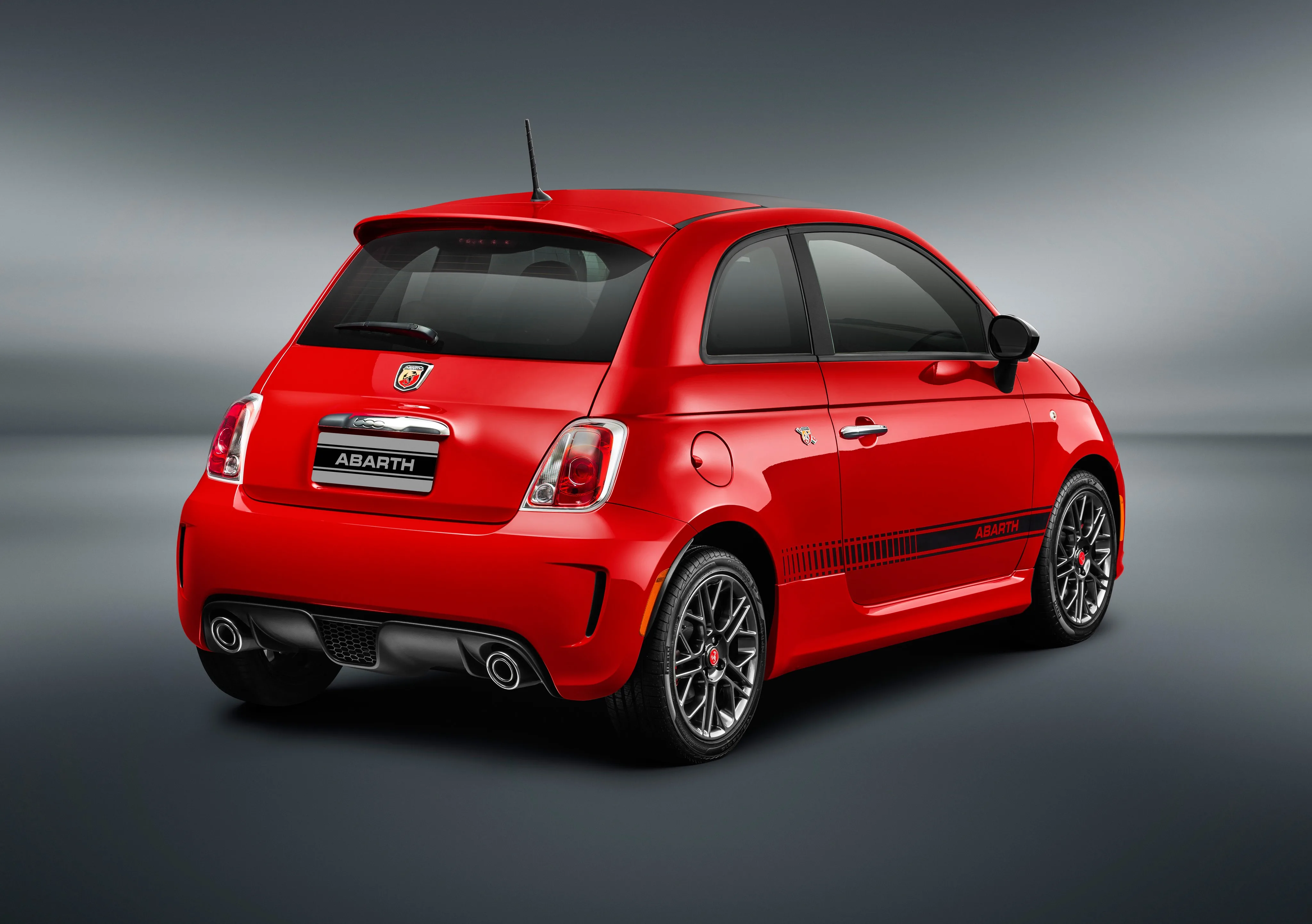 FIAT-500-Abarth-3766_144.jpeg