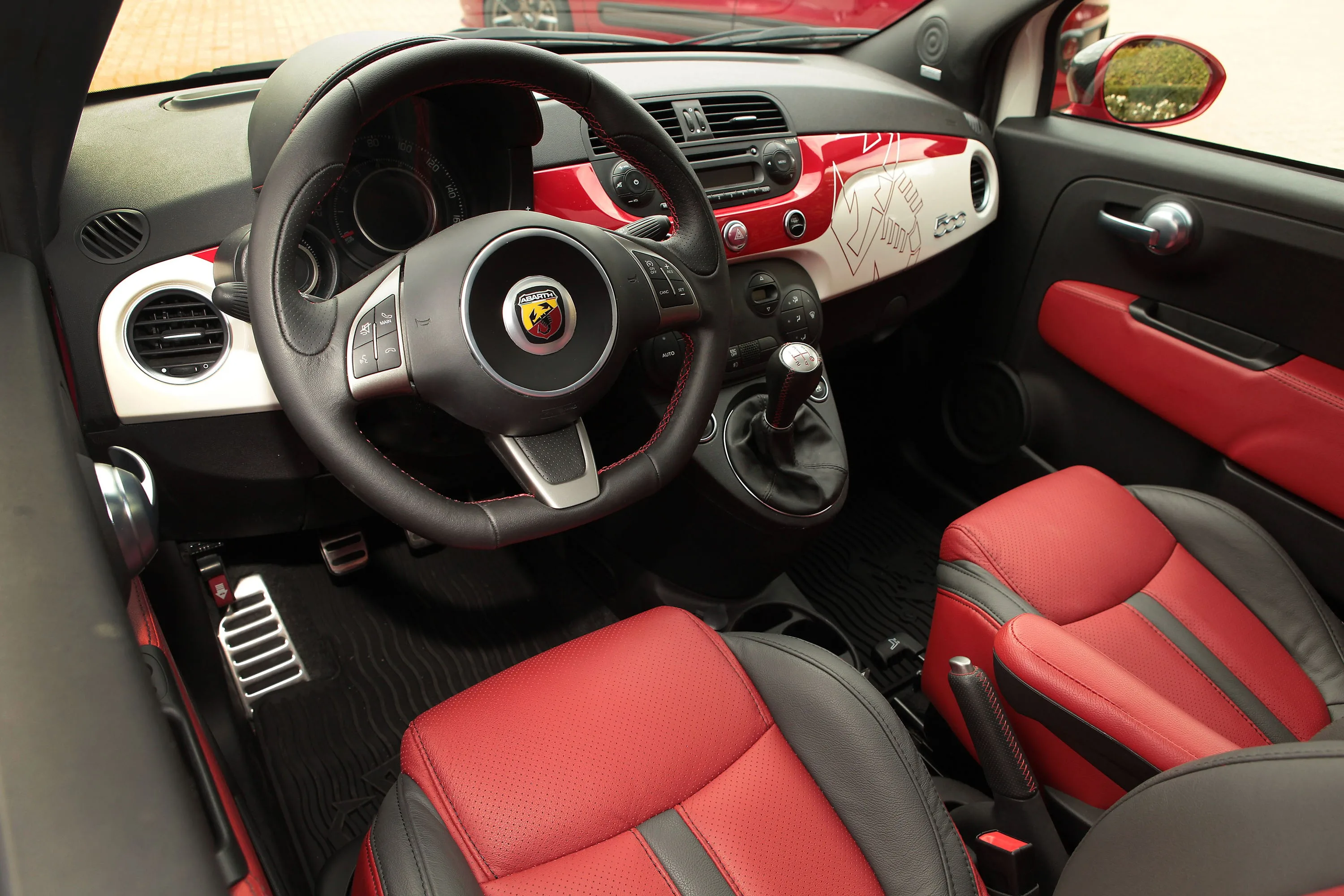 FIAT-500-Abarth-3766_45.jpeg