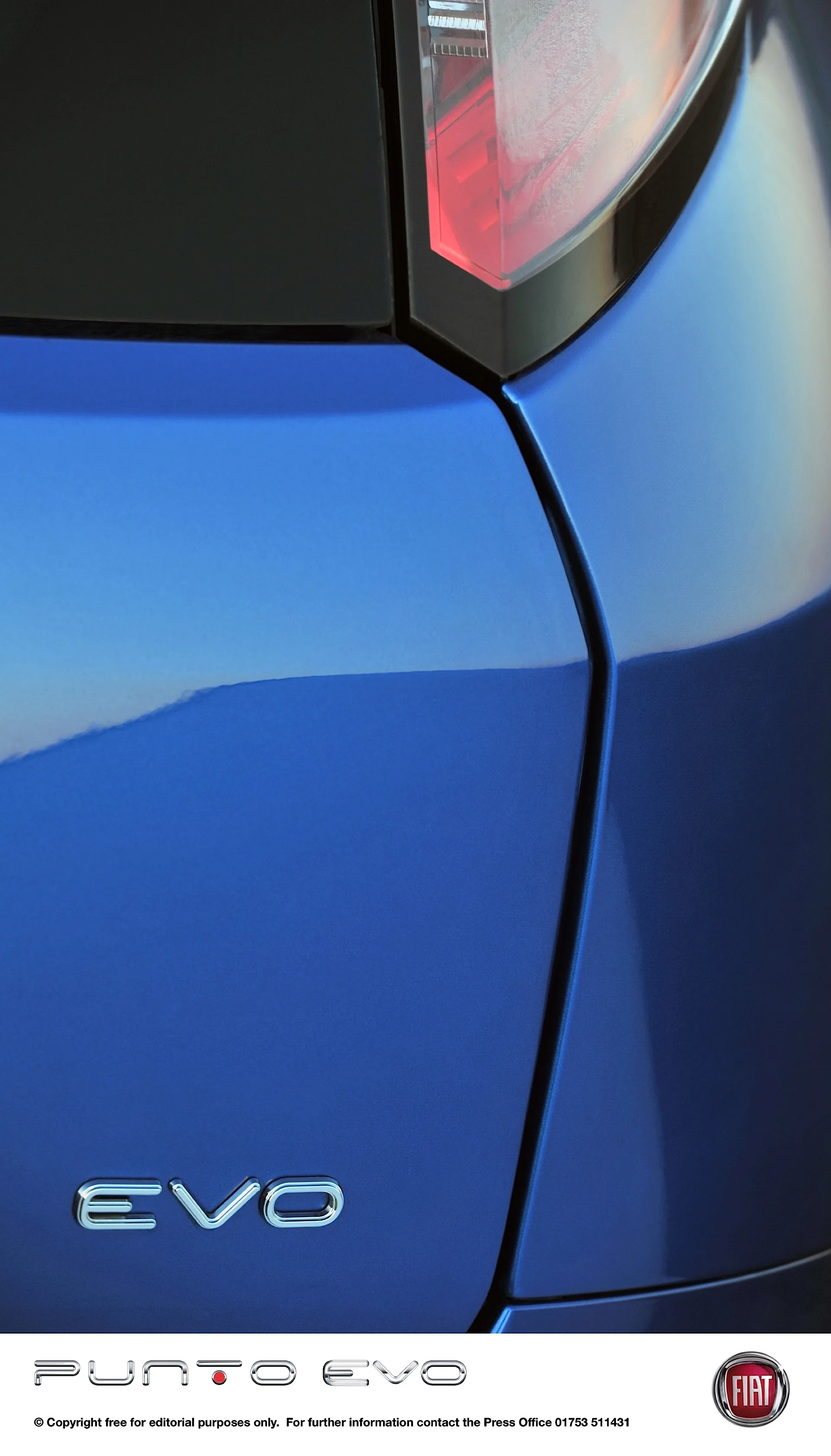 FIAT-Punto-Evo-5-Doors-4126_60.jpg