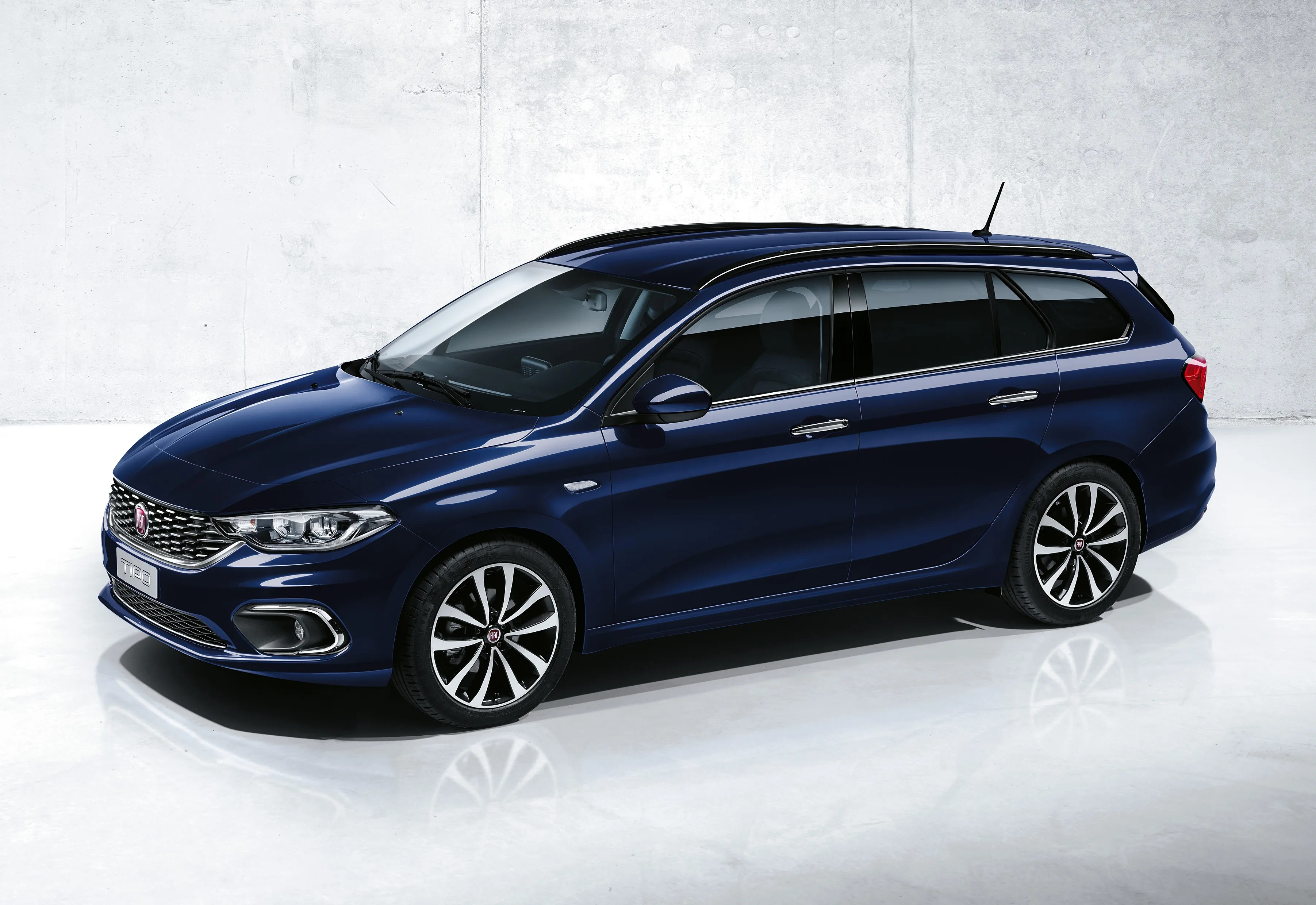 FIAT Tipo Station Wagon 2016-Present
