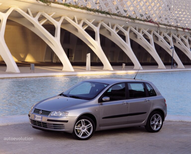 2001 Fiat Stilo 5 drzwiowe