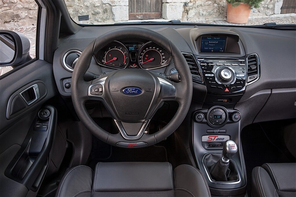 FORD Fiesta ST200 3 drzwiowe 2016-2018