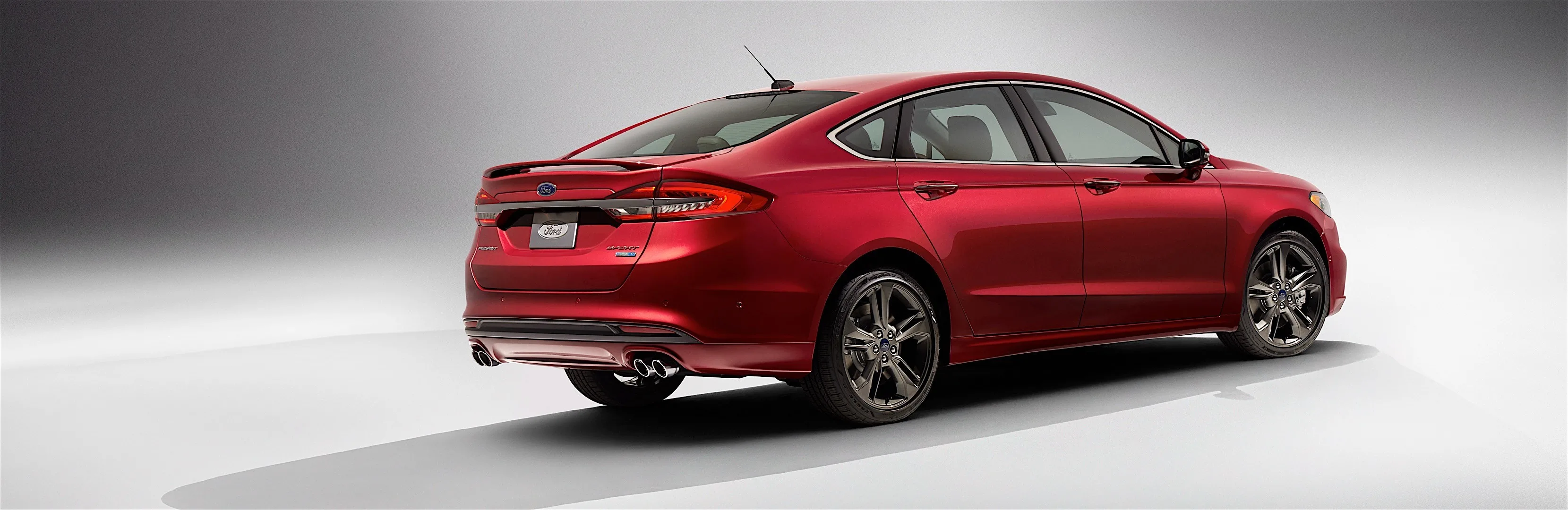 FORD-Fusion-North-American-5772_6.jpg