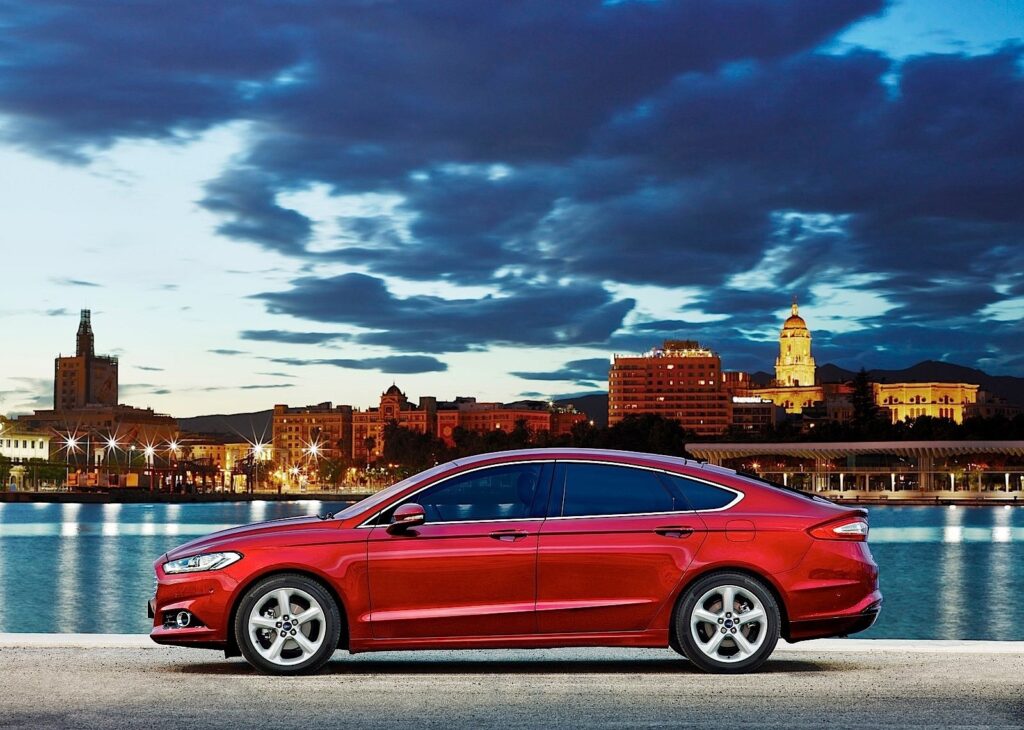 FORD Mondeo Sedan 2015-2018