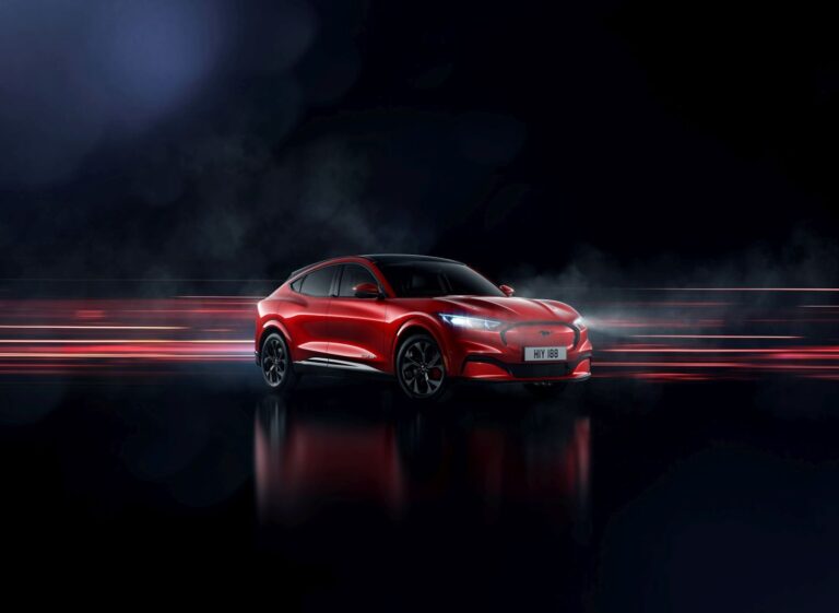 2020 Ford Mustang Mach-E