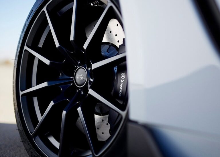 FORD Mustang Shelby GT350 2015-Present