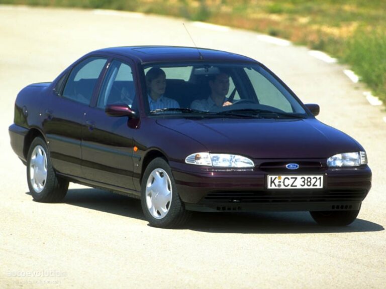 FORD Mondeo Sedan 1993-1996