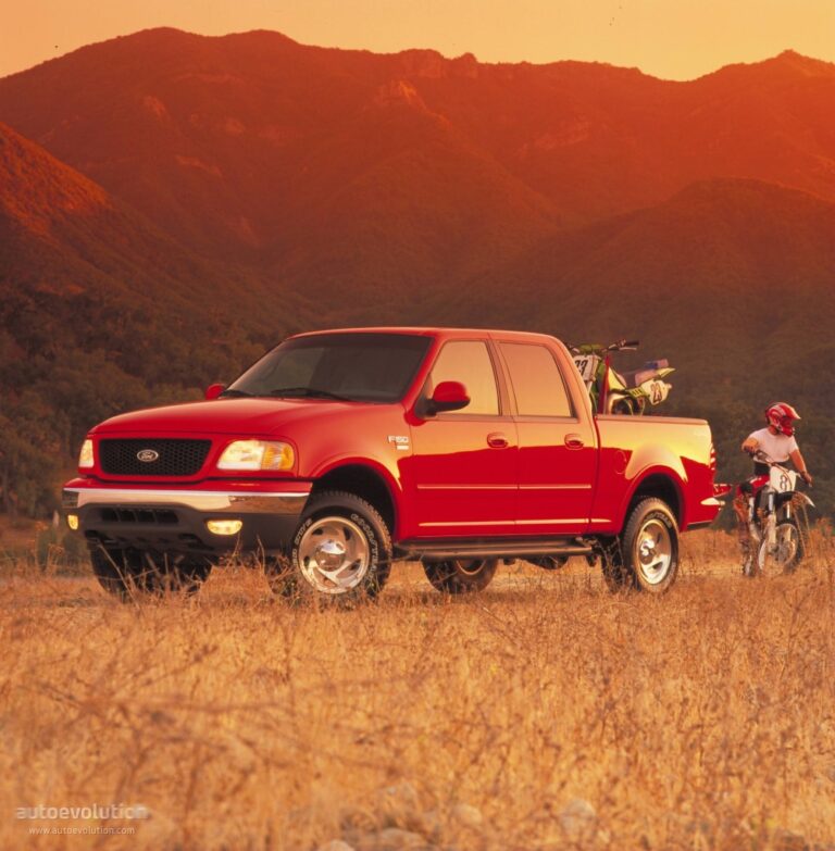 FORD F-150 Super Crew 2001-2004