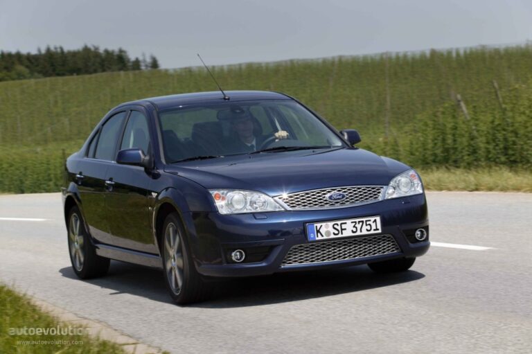 FORD Mondeo Sedan 2005-2007