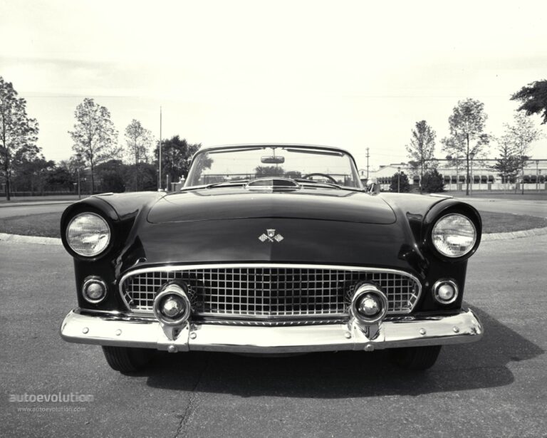 FORD Thunderbird 1956