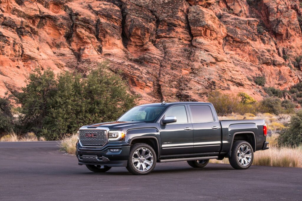 GMC Sierra Denali 2018-2021