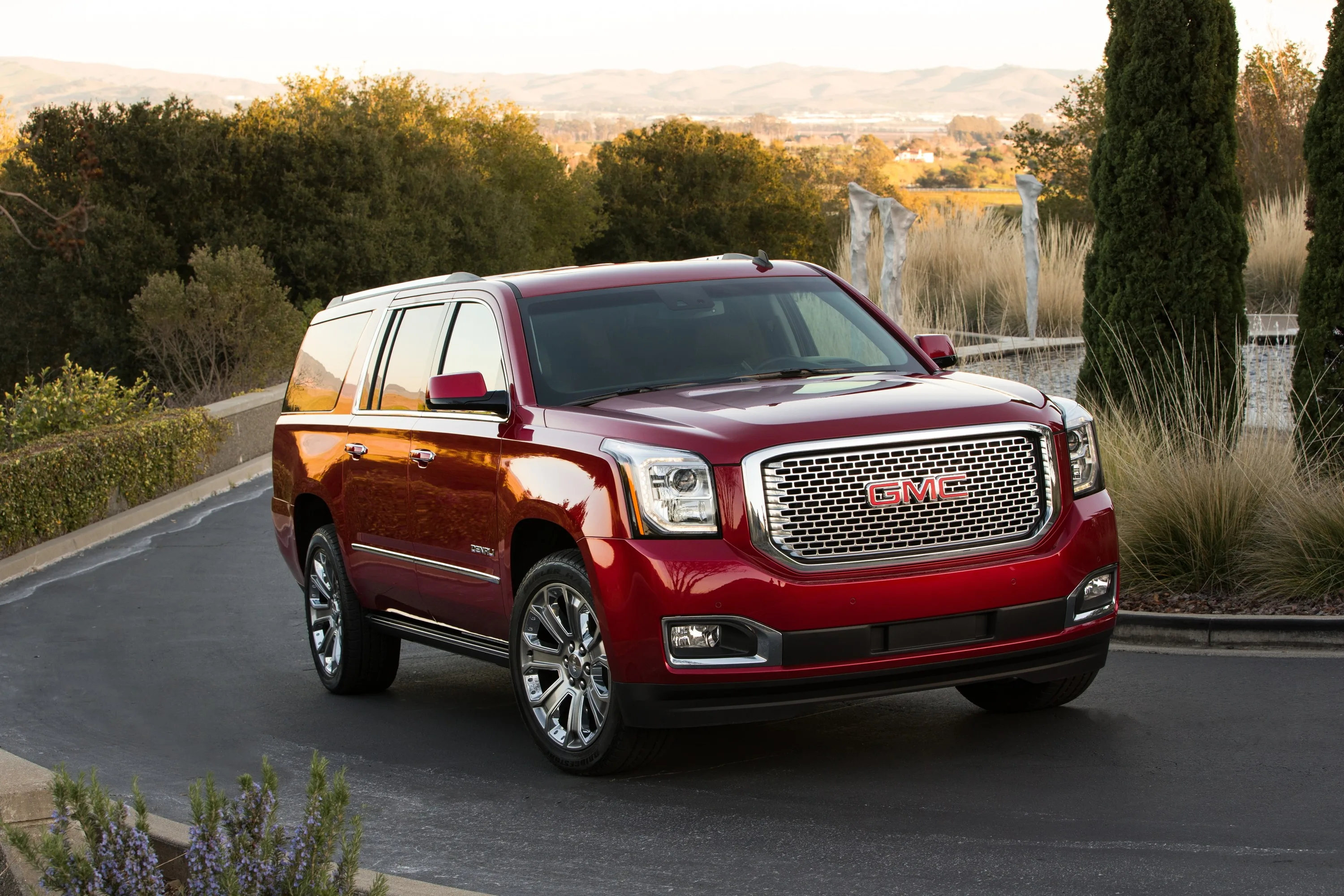 GMC-Yukon-XL-5001_23.jpg