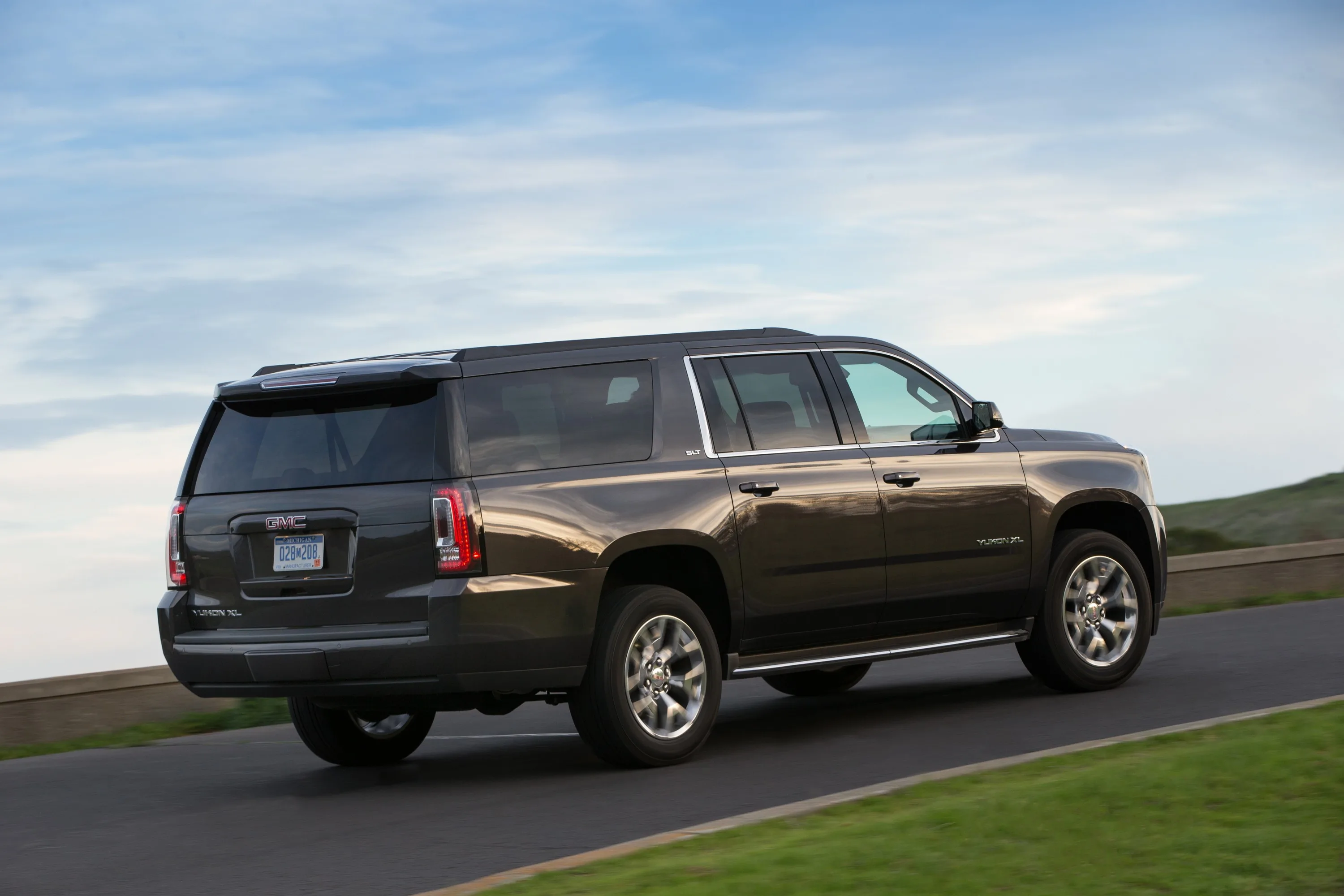 GMC-Yukon-XL-5001_32.jpg