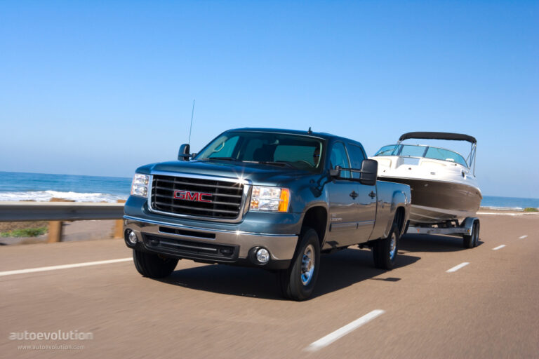 GMC Sierra 3500HD Crew Cab 2008-2013