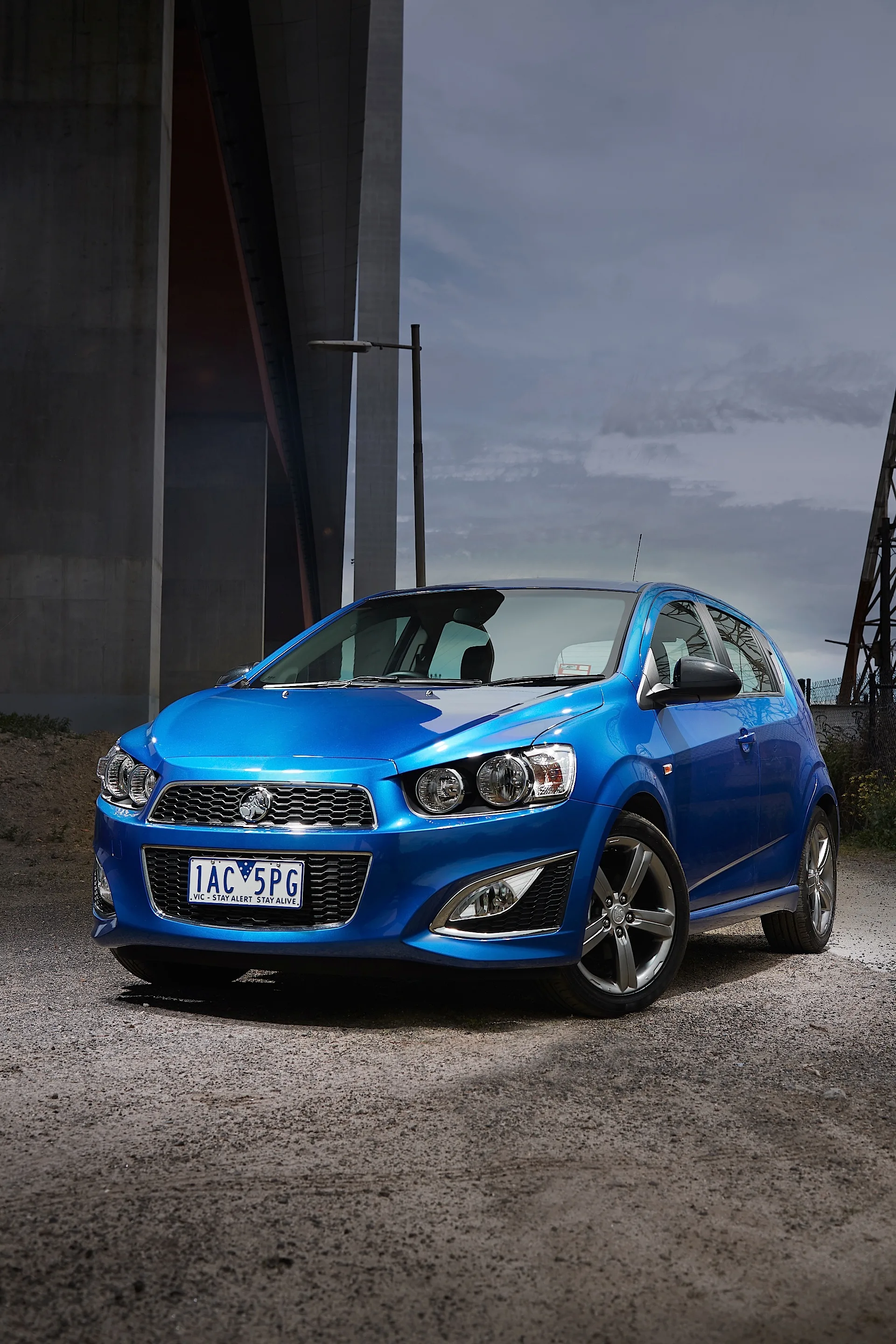 HOLDEN-Barina-RS-5059_10.jpg