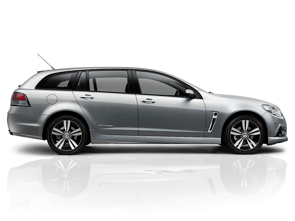 HOLDEN Commodore Wagon 2013-2015
