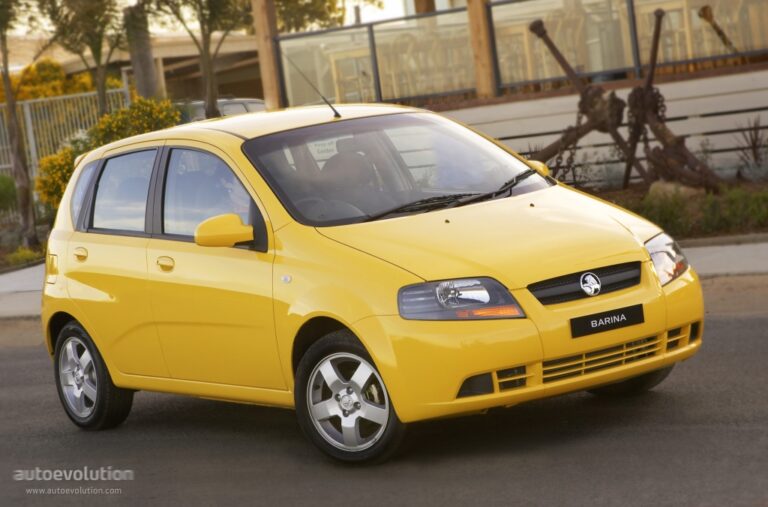 2005 Holden Barina