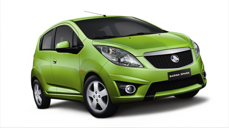 HOLDEN Barina Spark 2010-2016