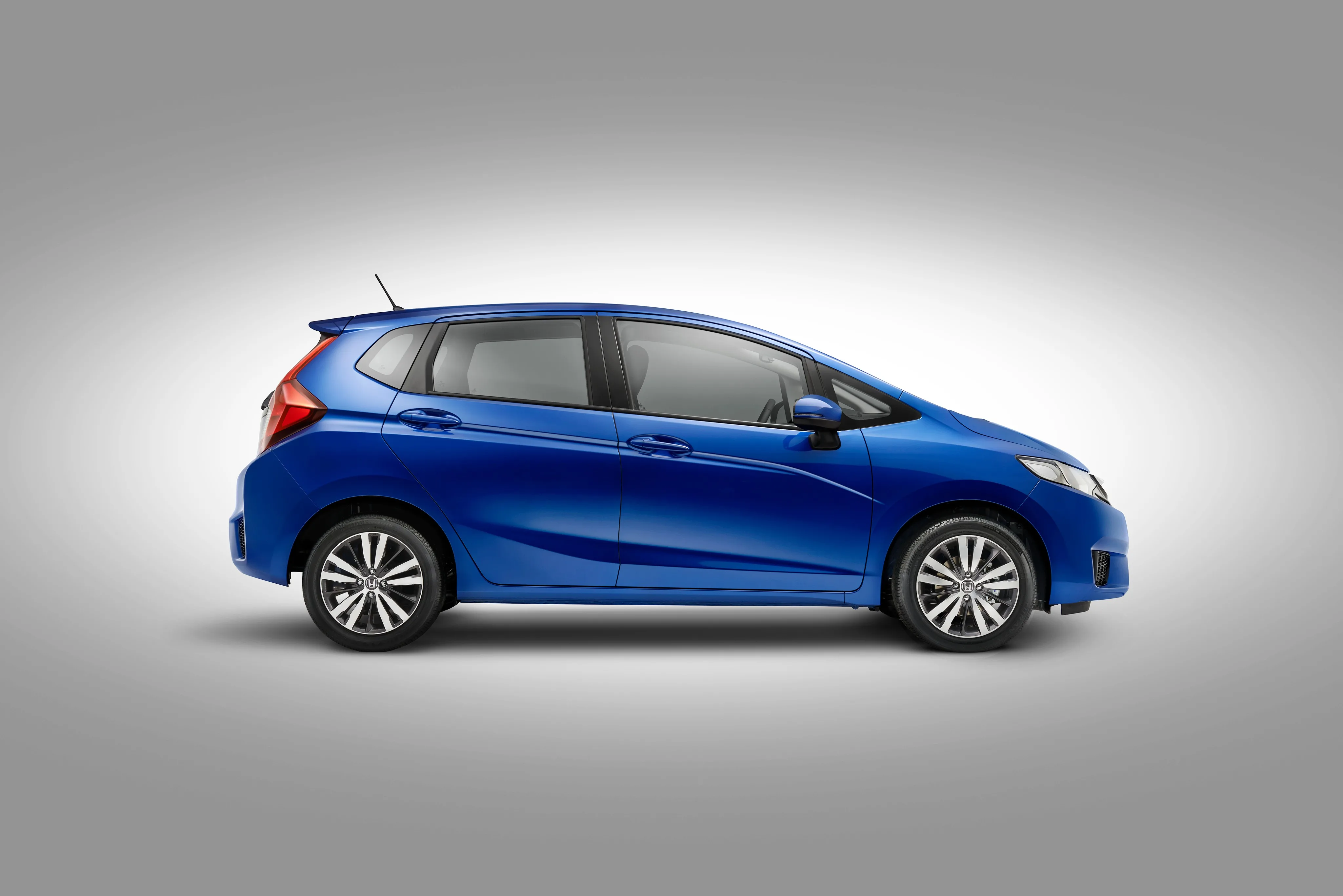 HONDA-Jazz-Fit-5124_132.jpeg