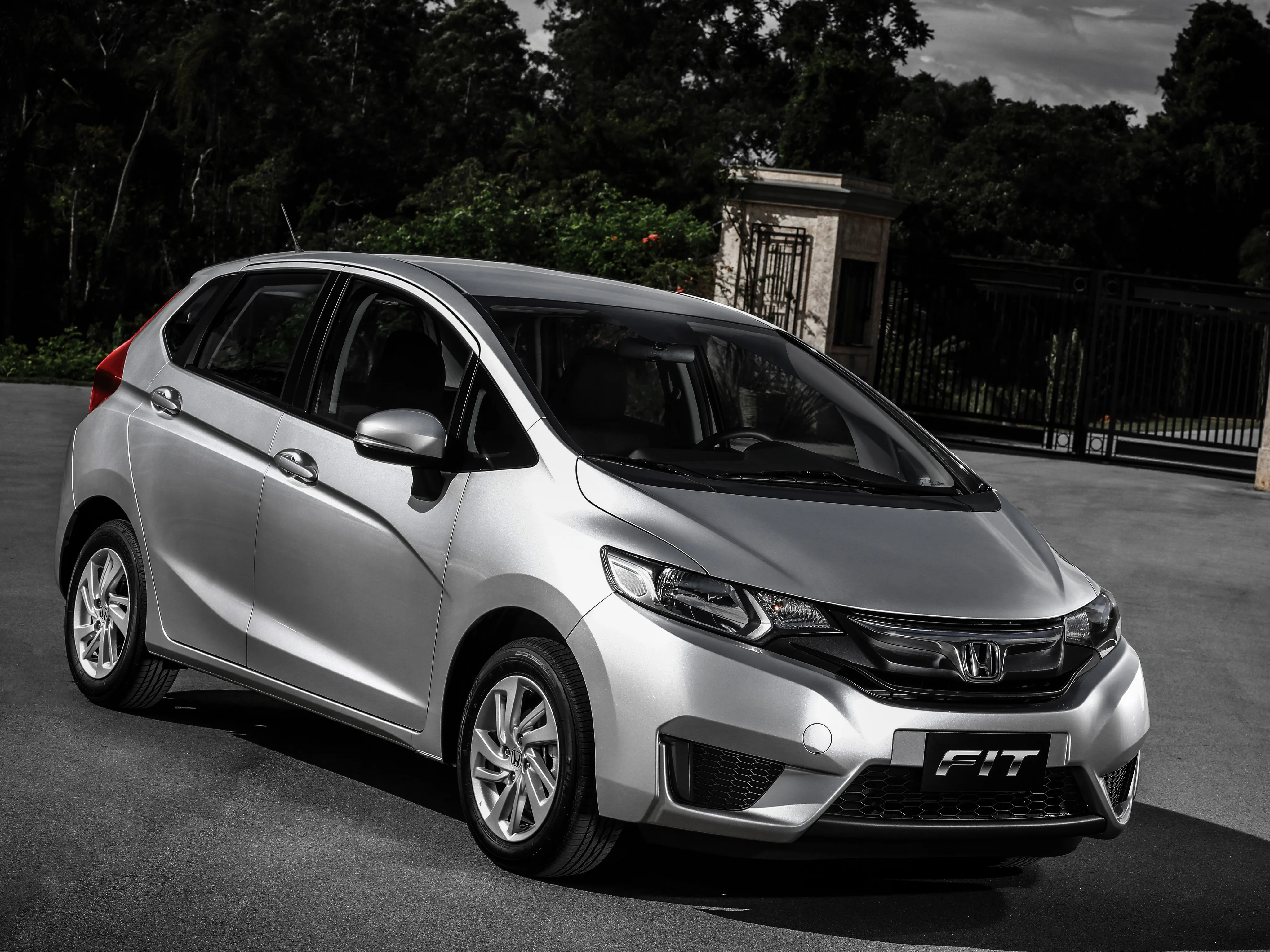 HONDA-Jazz-Fit-5124_139.jpeg