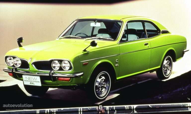 HONDA 1300 Coupe 1970-1973