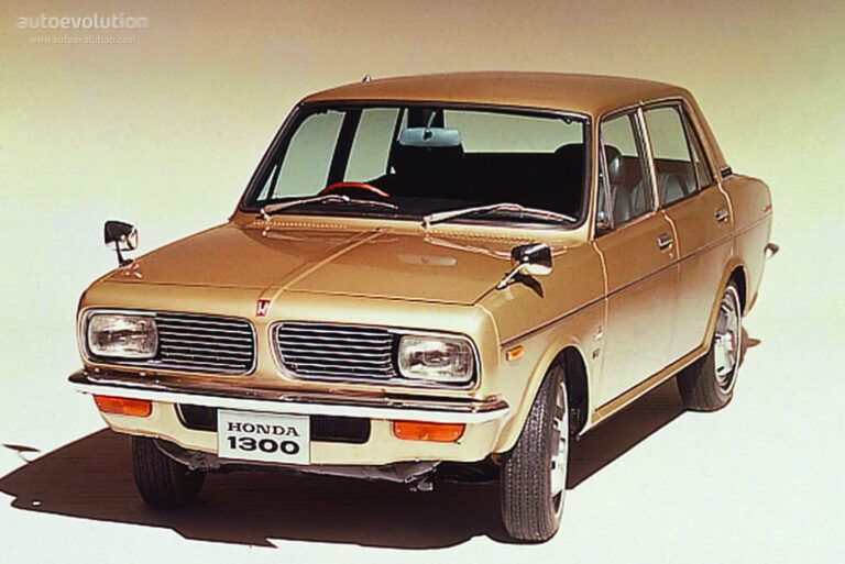 HONDA 1300 Sedan 1969-1973