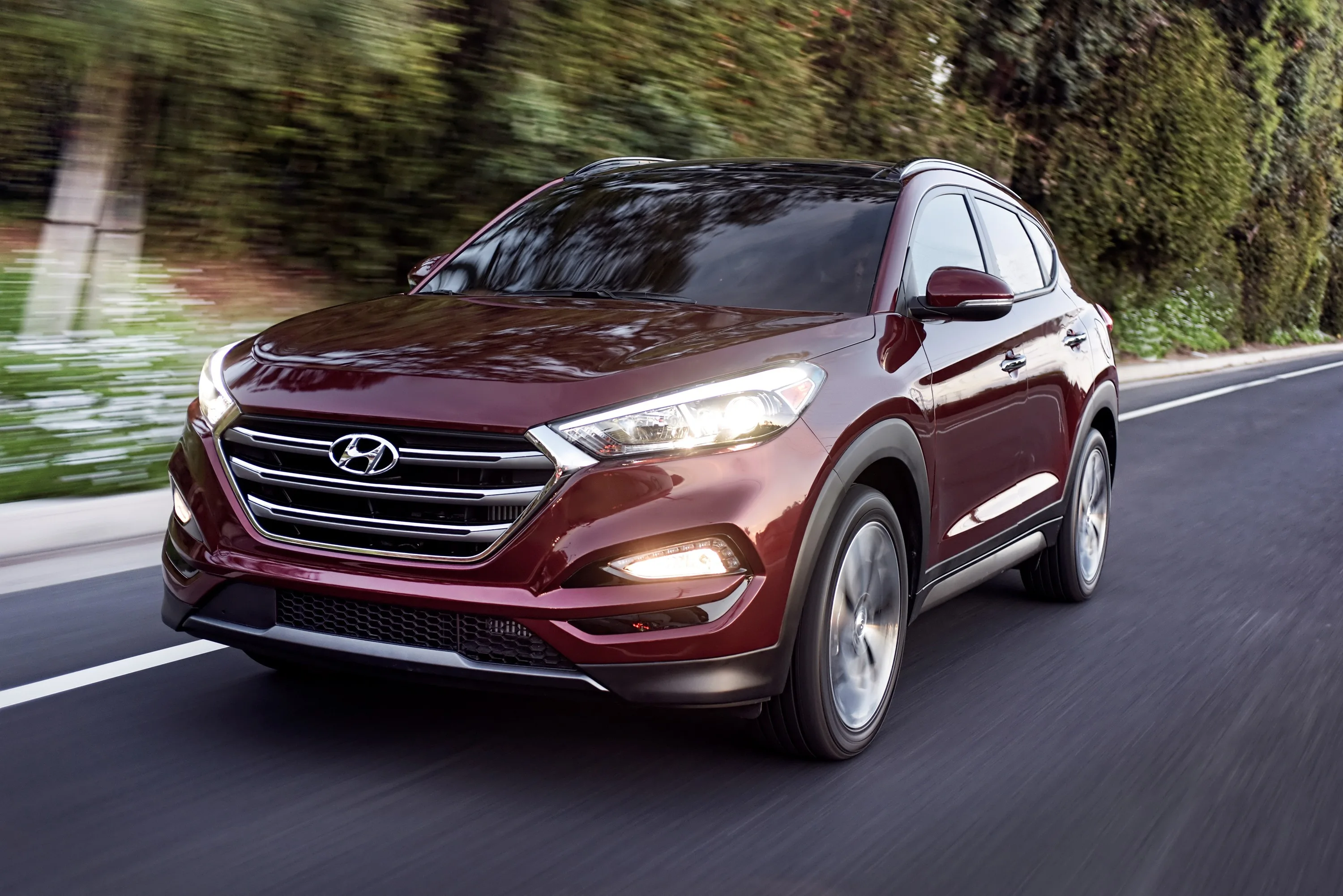 HYUNDAI-Tucson-5405_10.jpg