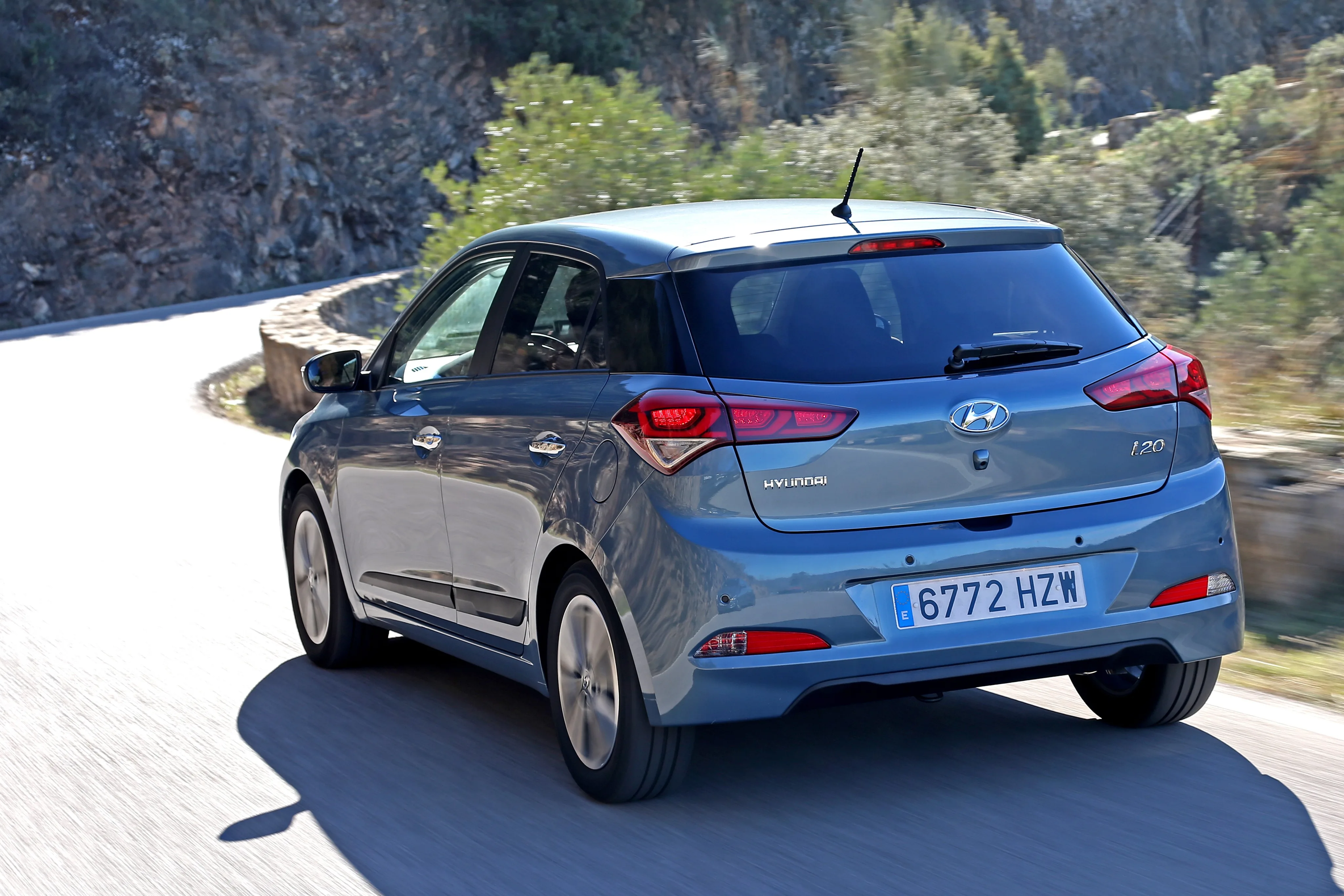 HYUNDAI-i20-5279_39.jpg