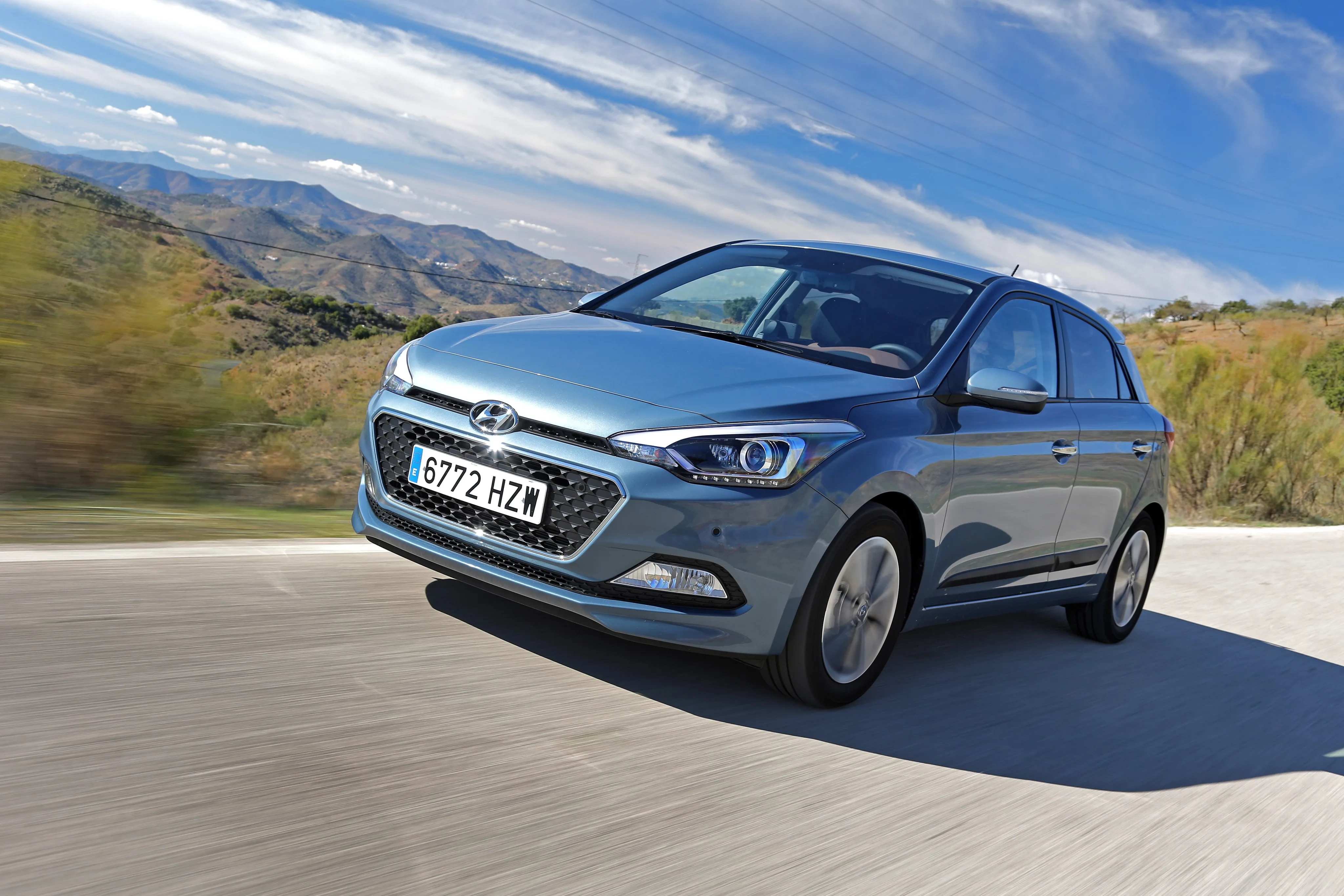 HYUNDAI-i20-5279_40.jpg