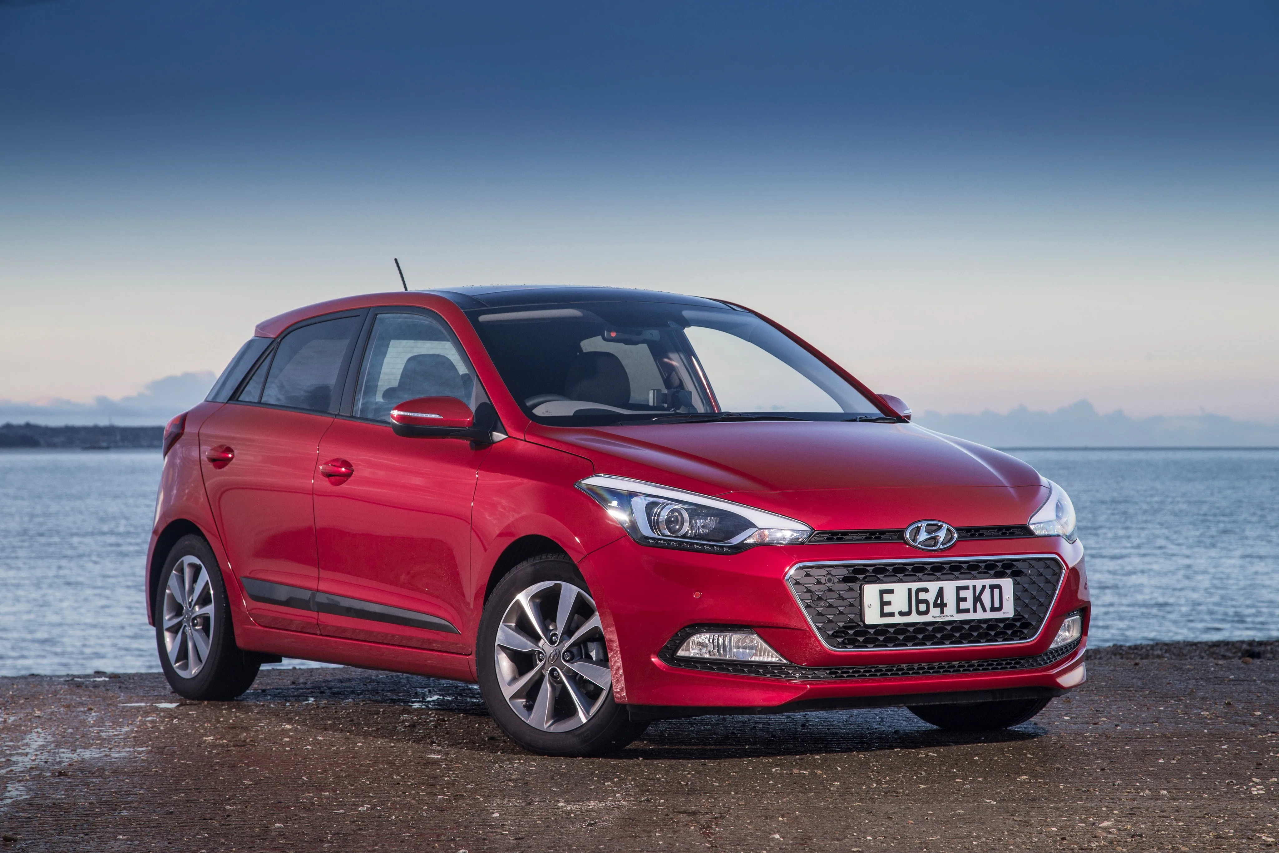 HYUNDAI-i20-5279_42.jpg