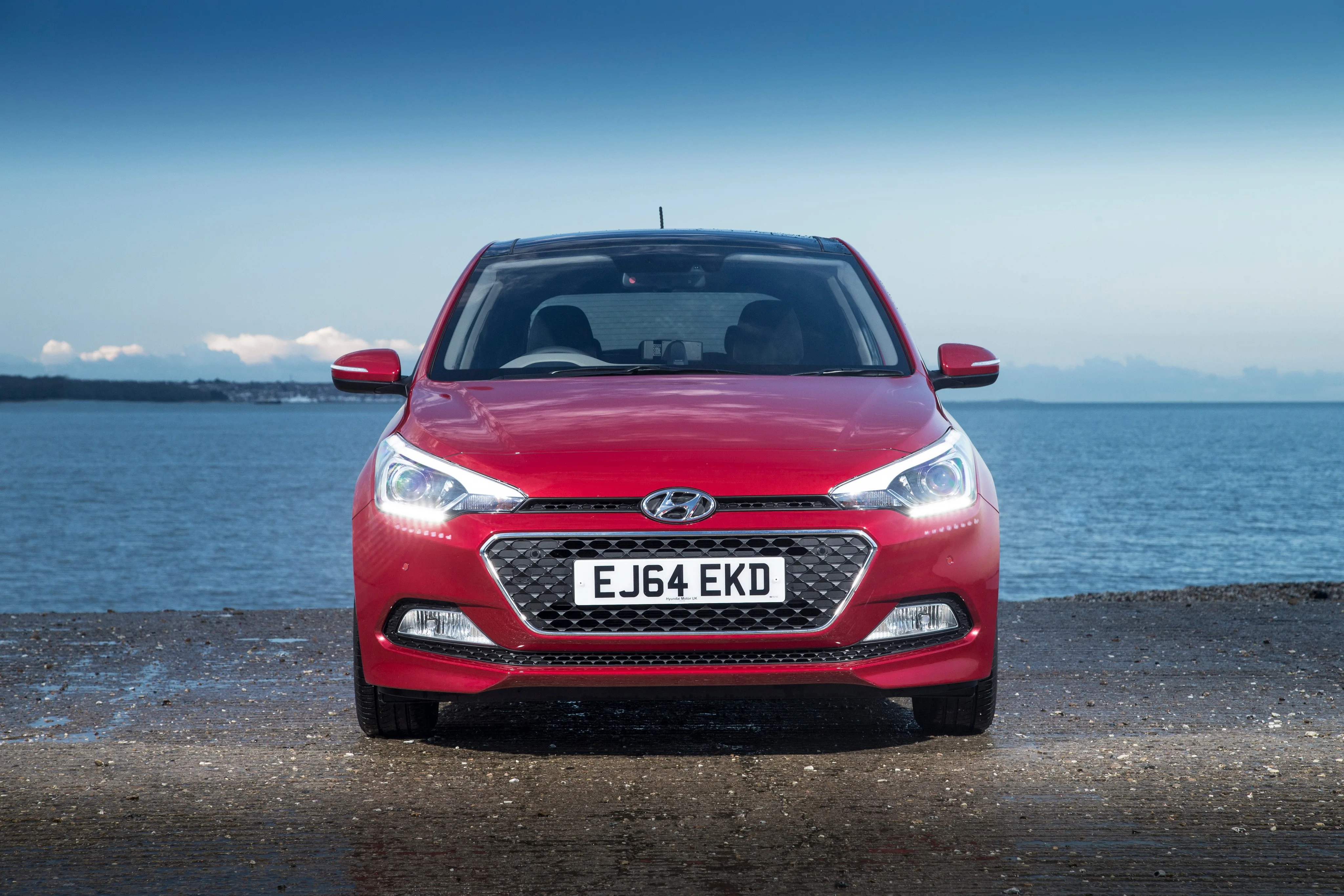 HYUNDAI-i20-5279_43.jpg