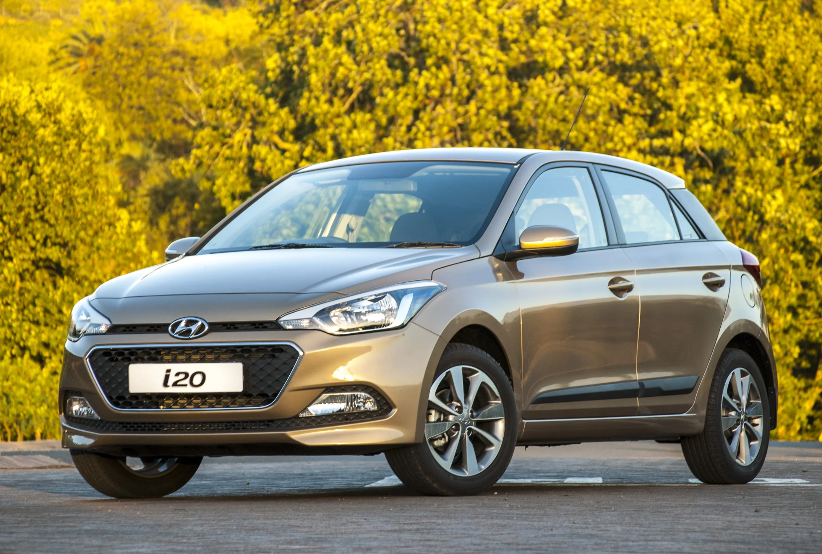 HYUNDAI-i20-5279_48.jpg