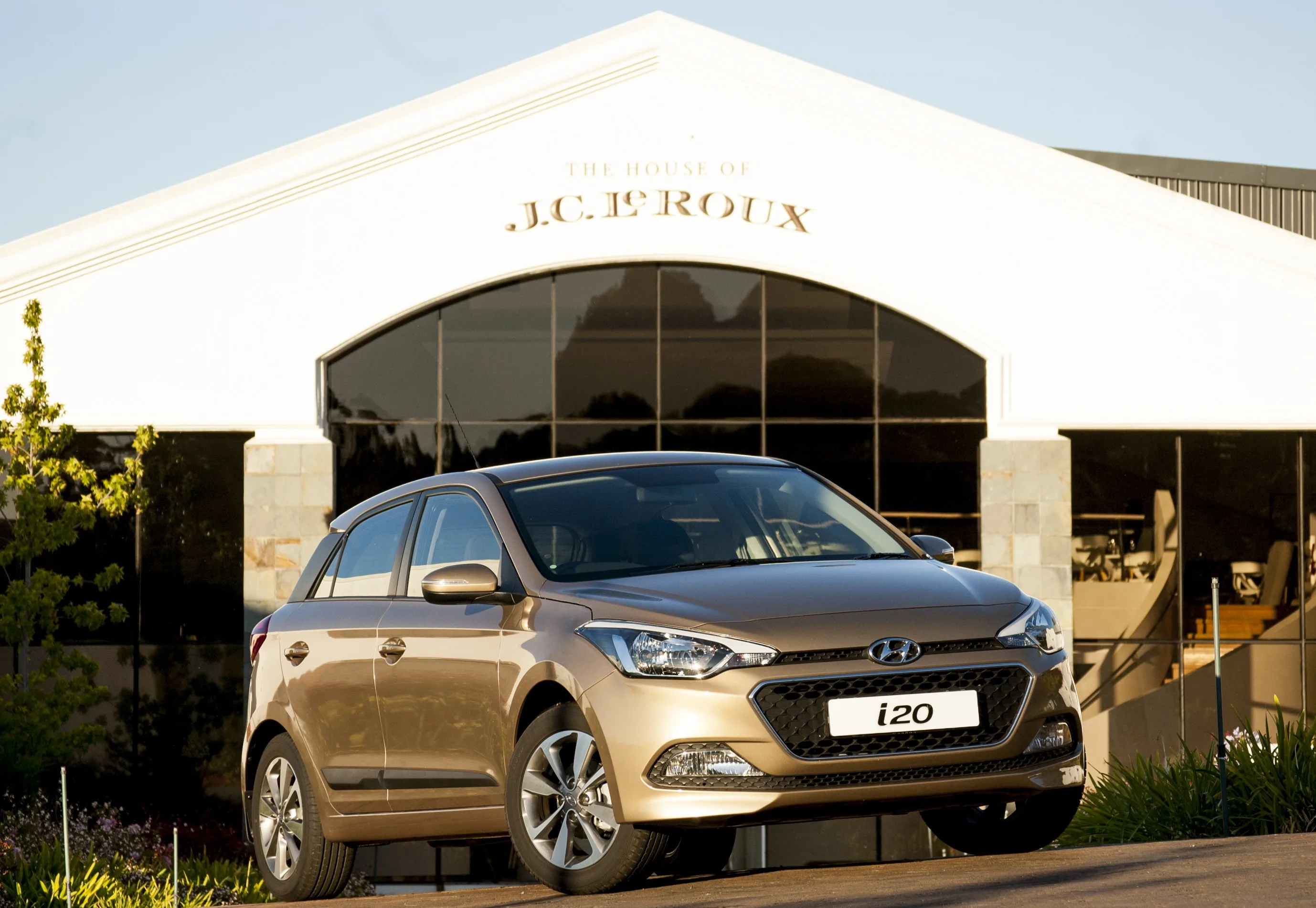 HYUNDAI-i20-5279_56.jpg